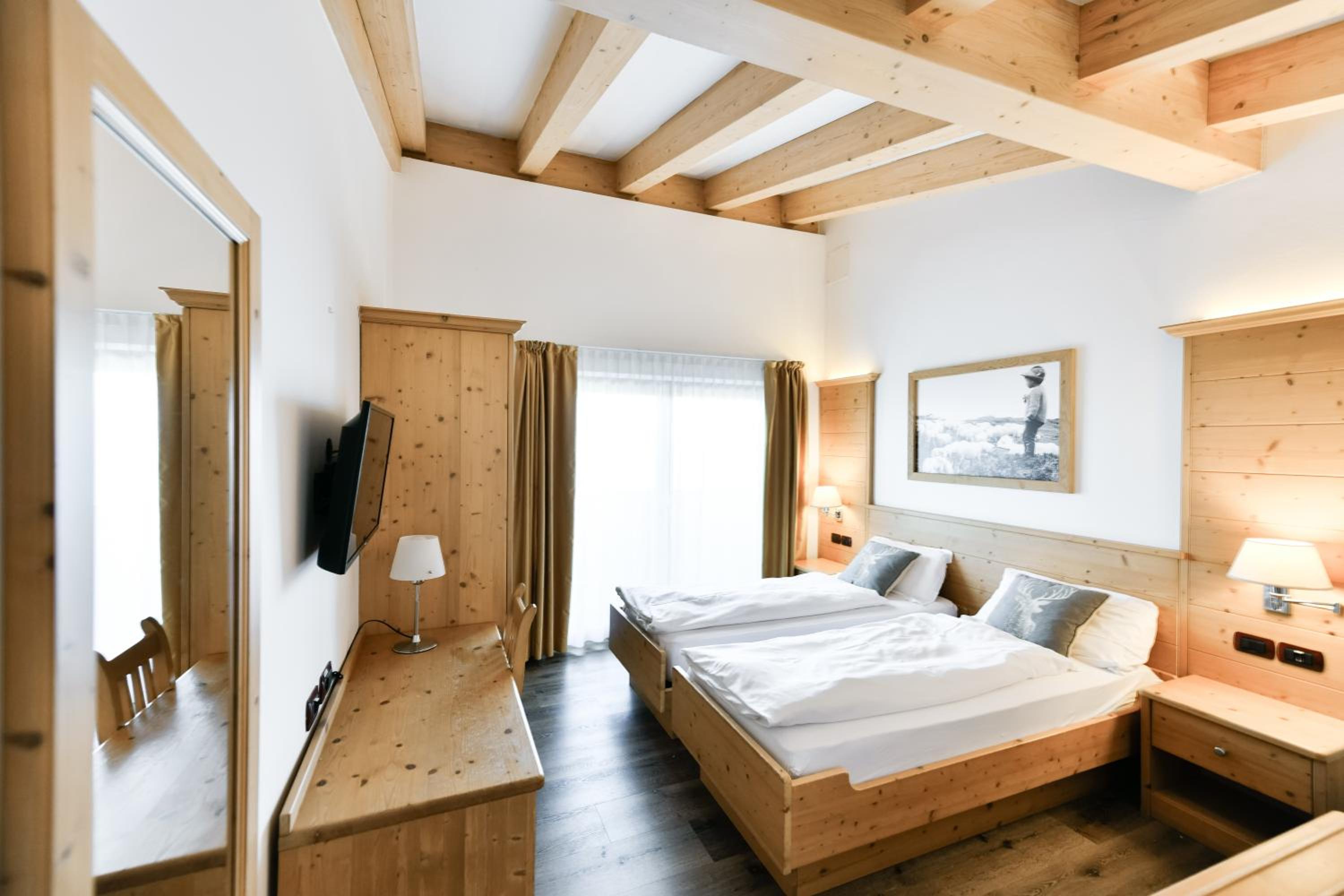 Superior Double or Twin Room photo 1