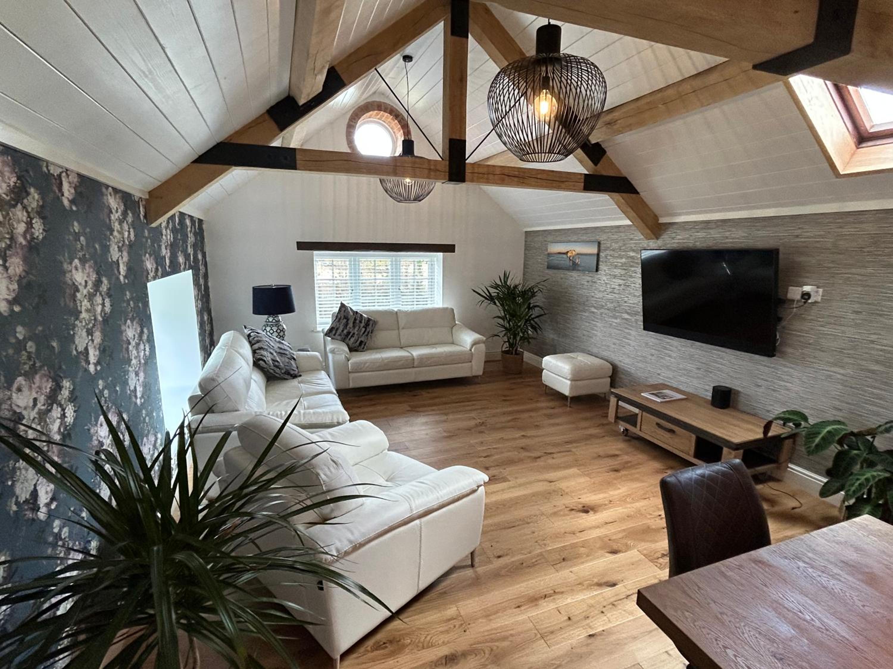 Four-Bedroom House photo 2