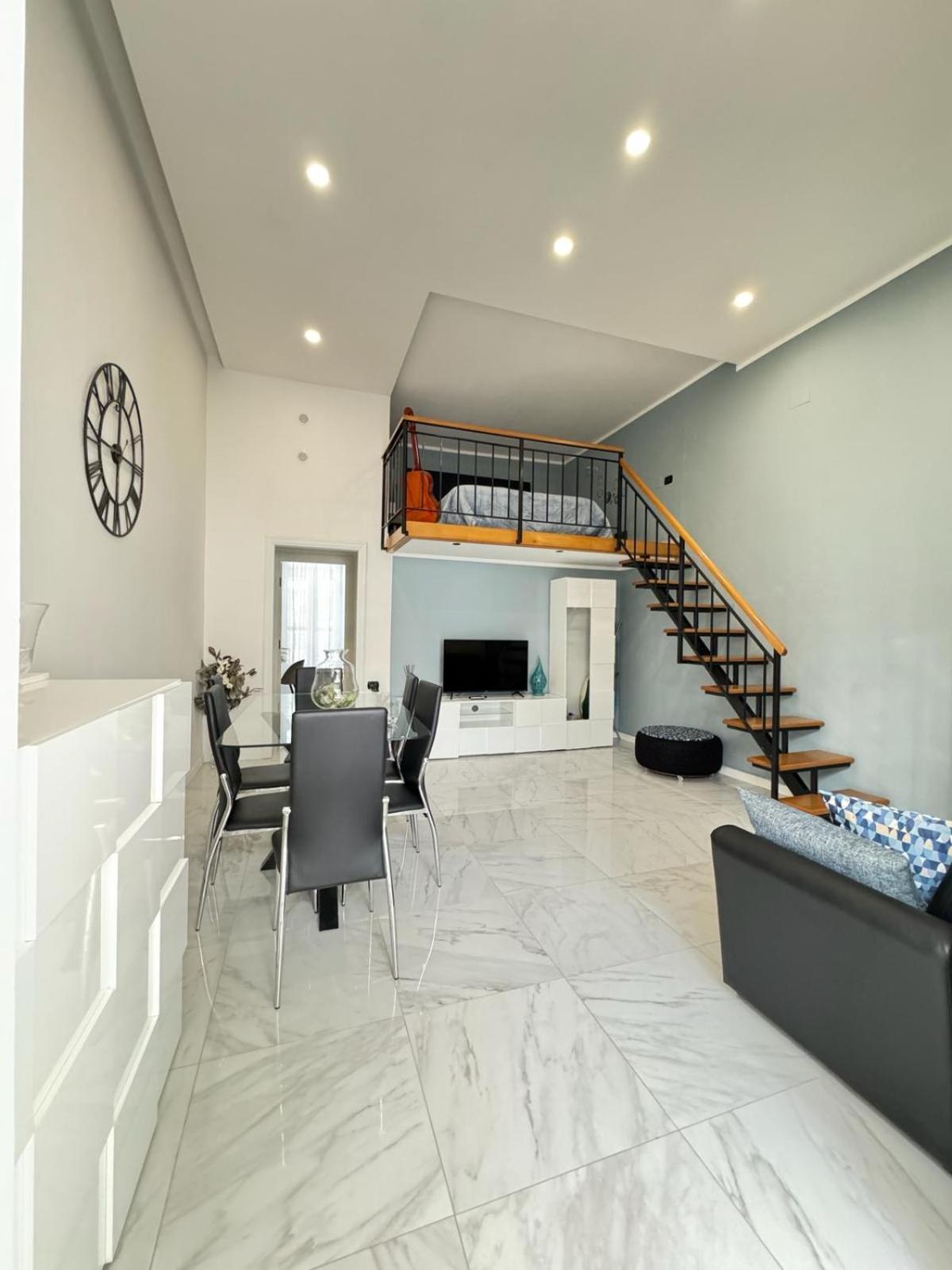 Apartment - Ground Floor - Photo 1