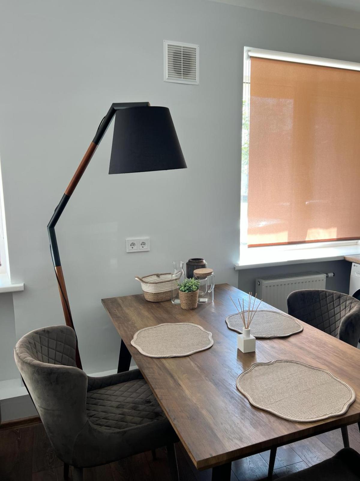 One-Bedroom Apartment - Photo 11