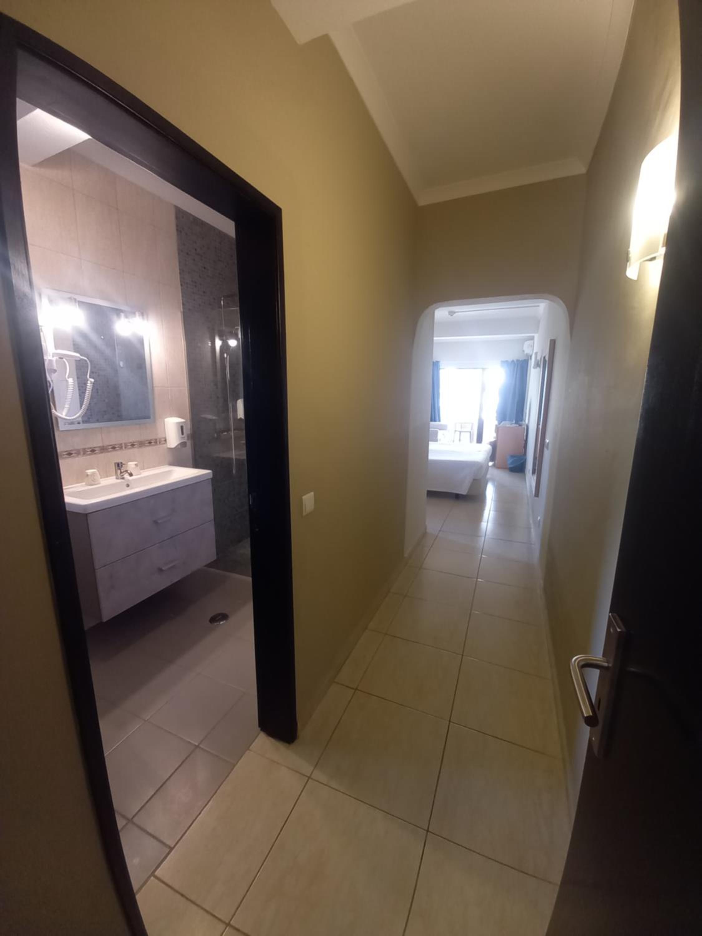 Double or Twin Room with Garden View photo 3