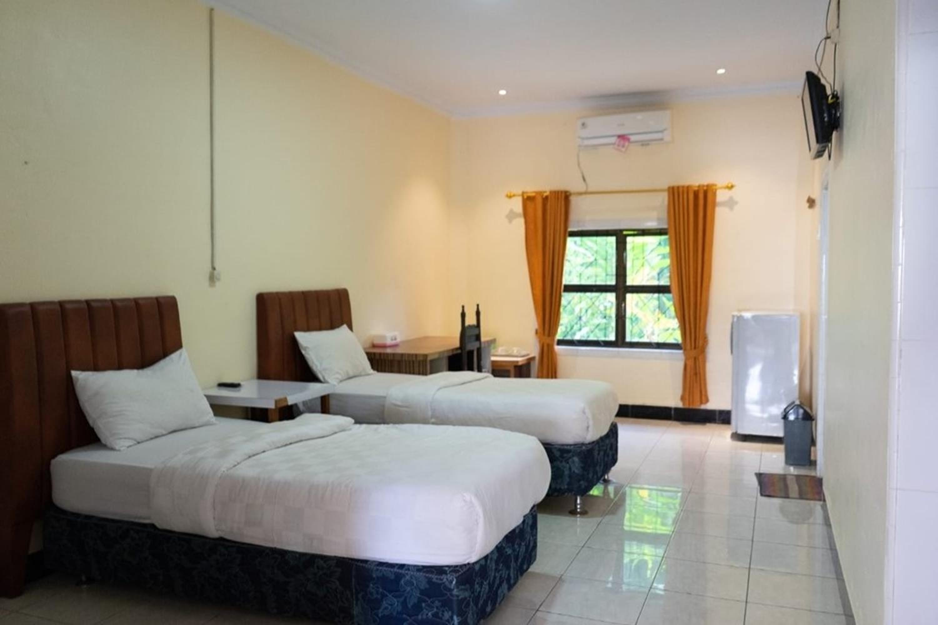 Deluxe Room - Photo 1