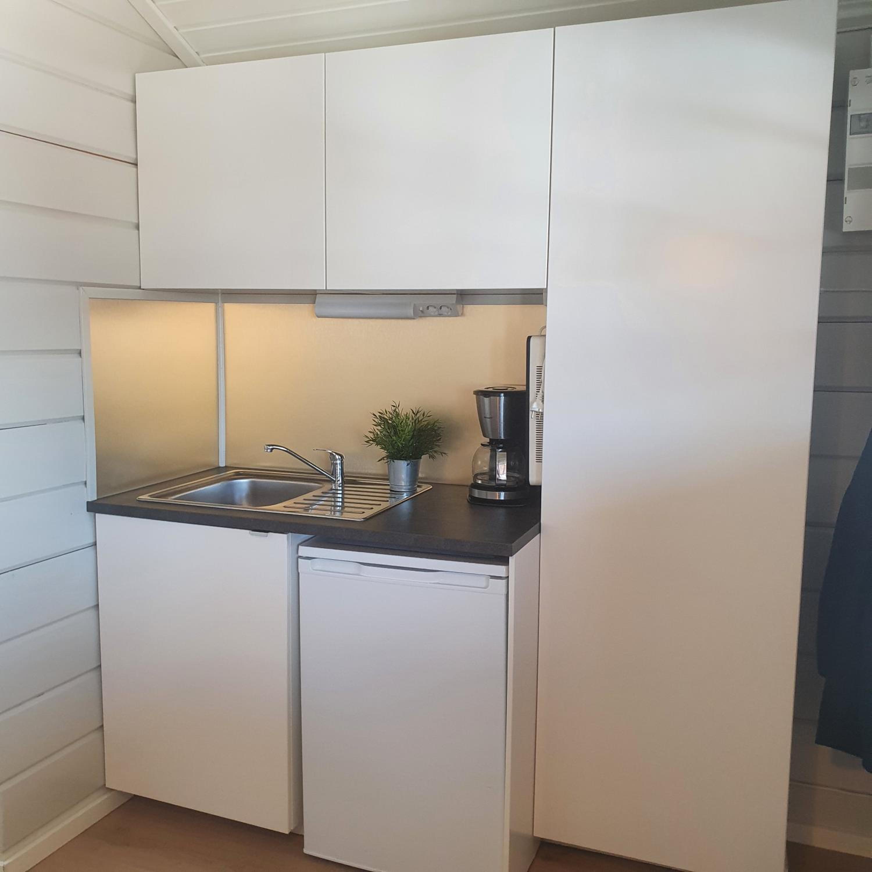 Cottage (2 Adults) - Photo 14