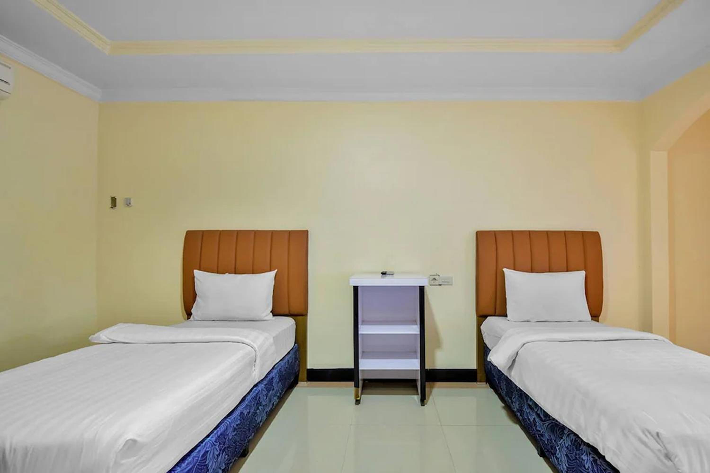 Economy Double Room - Photo 3