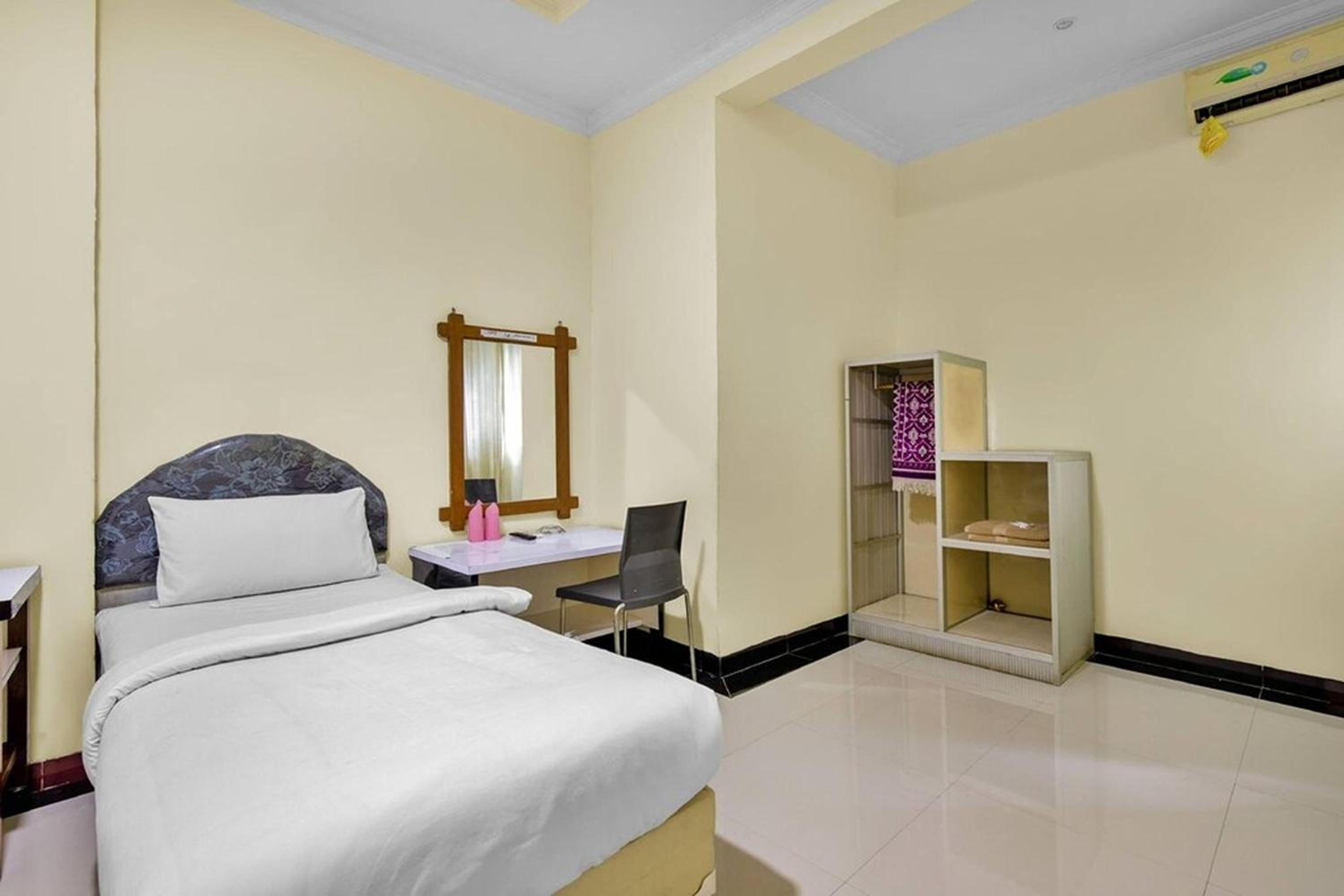 Standard Double Room - Photo 6