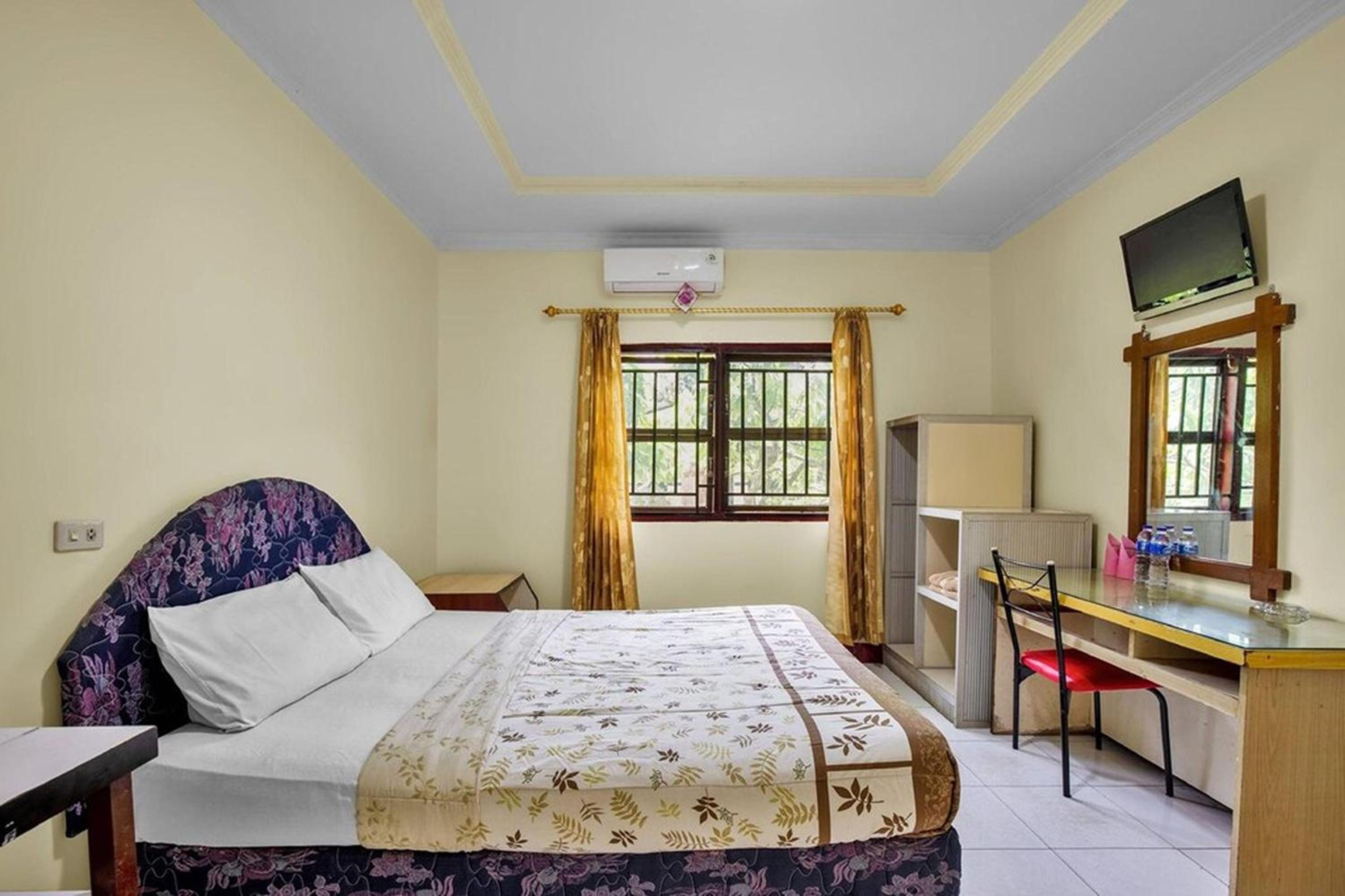 Standard Double Room - Photo 7