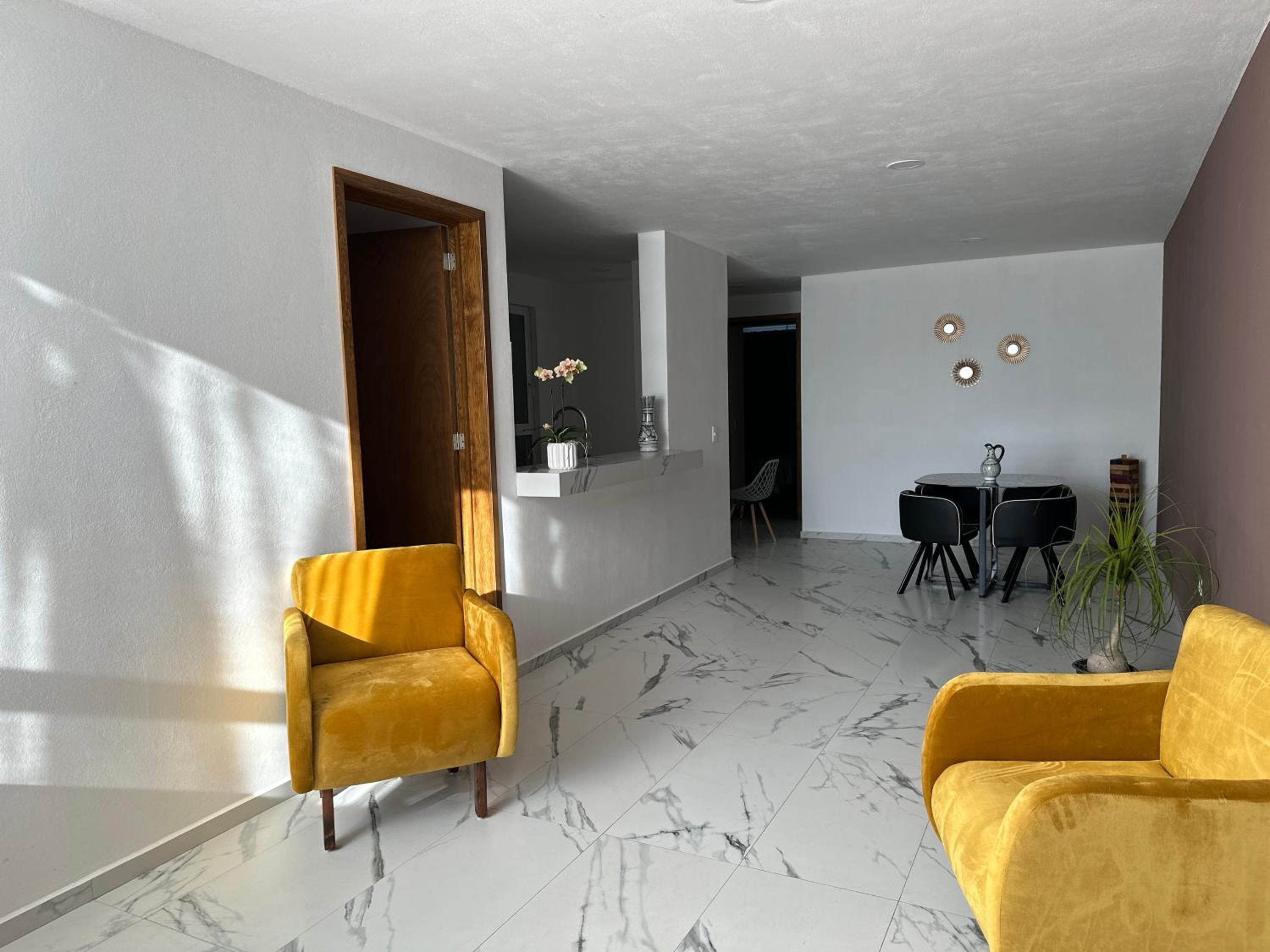 Deluxe Apartment photo 1