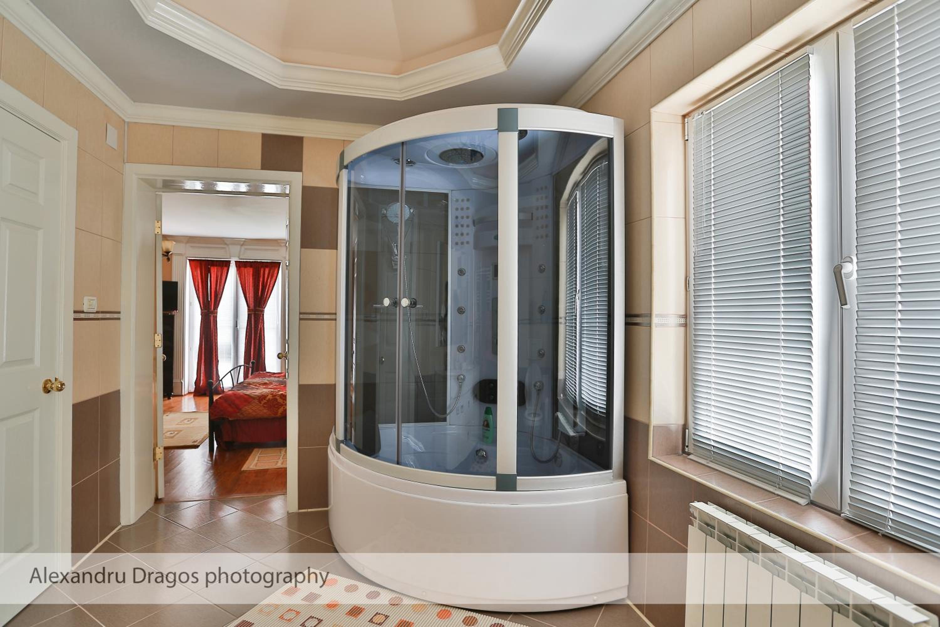 Quadruple Room - Photo 8