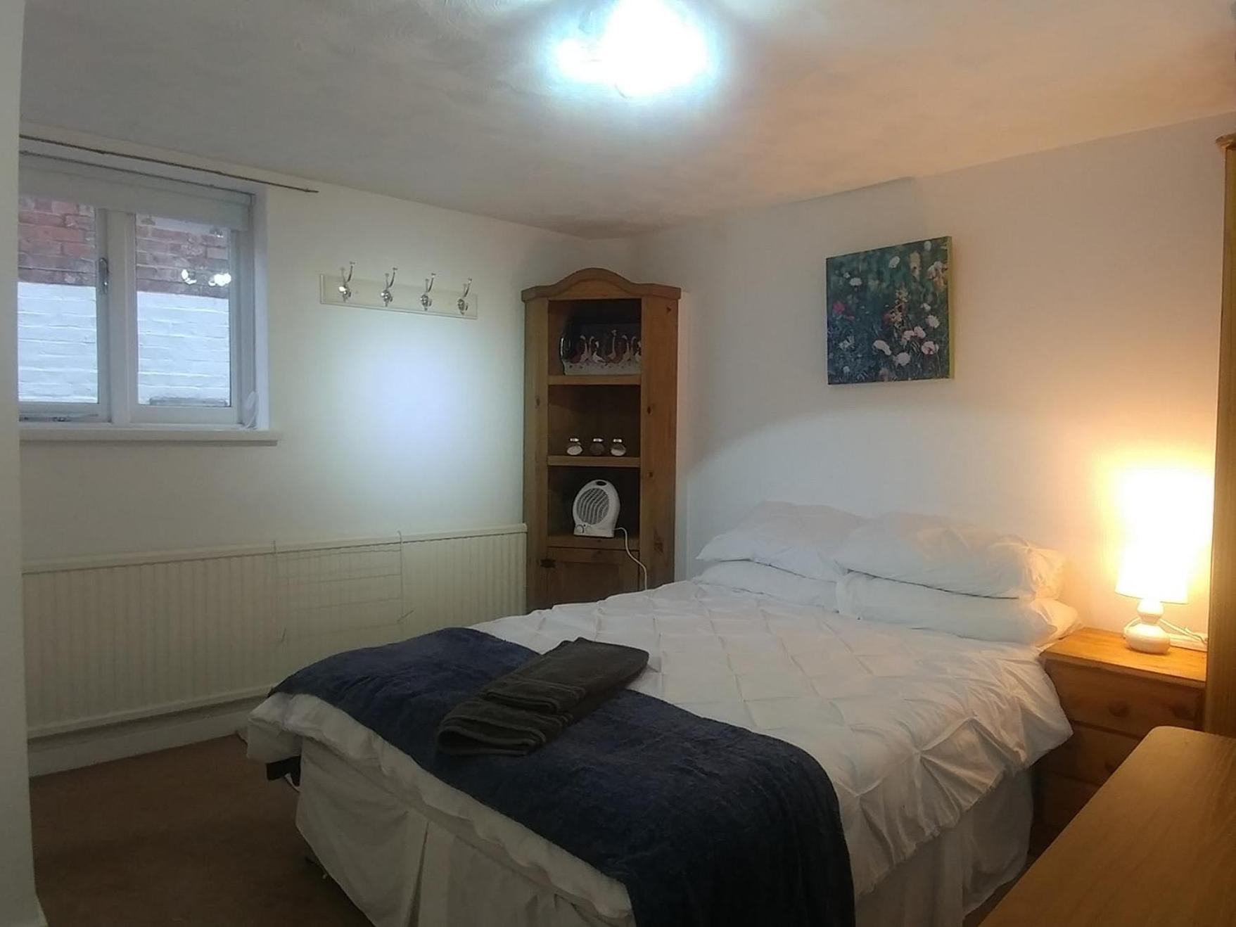 Double Room with Private Bathroom photo 1