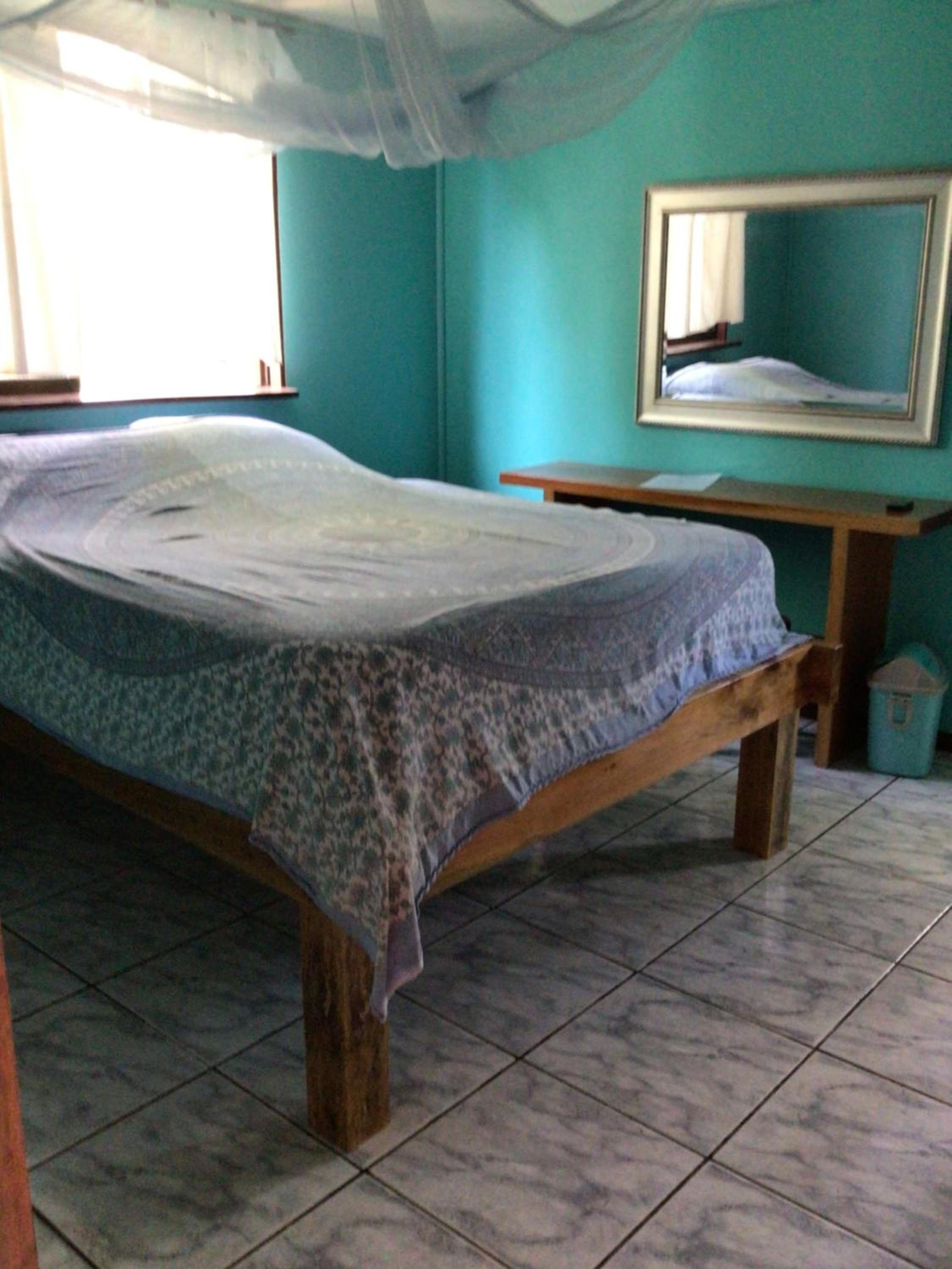 Budget Double Room photo 2