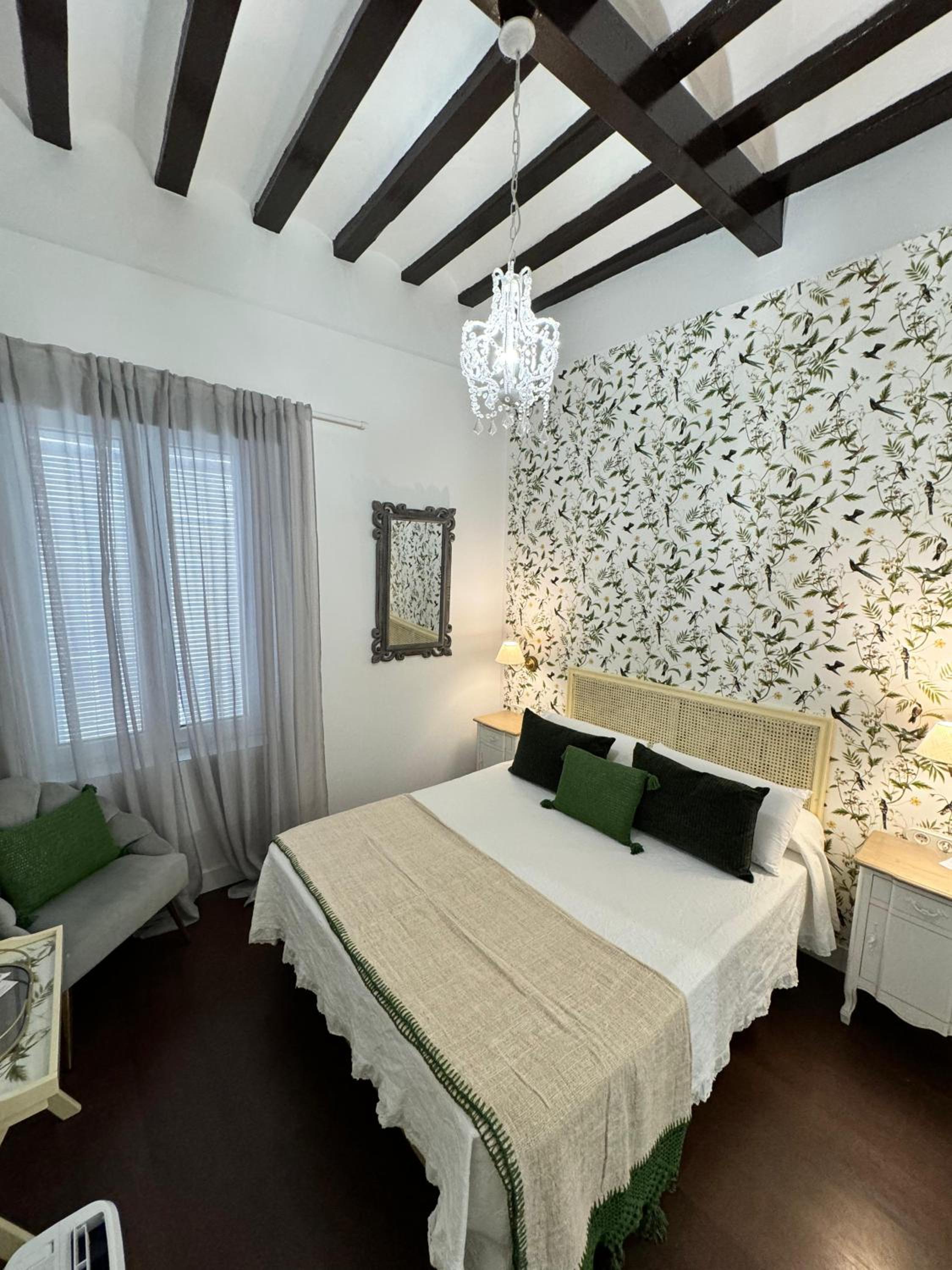 Standard Double Room - Photo 1