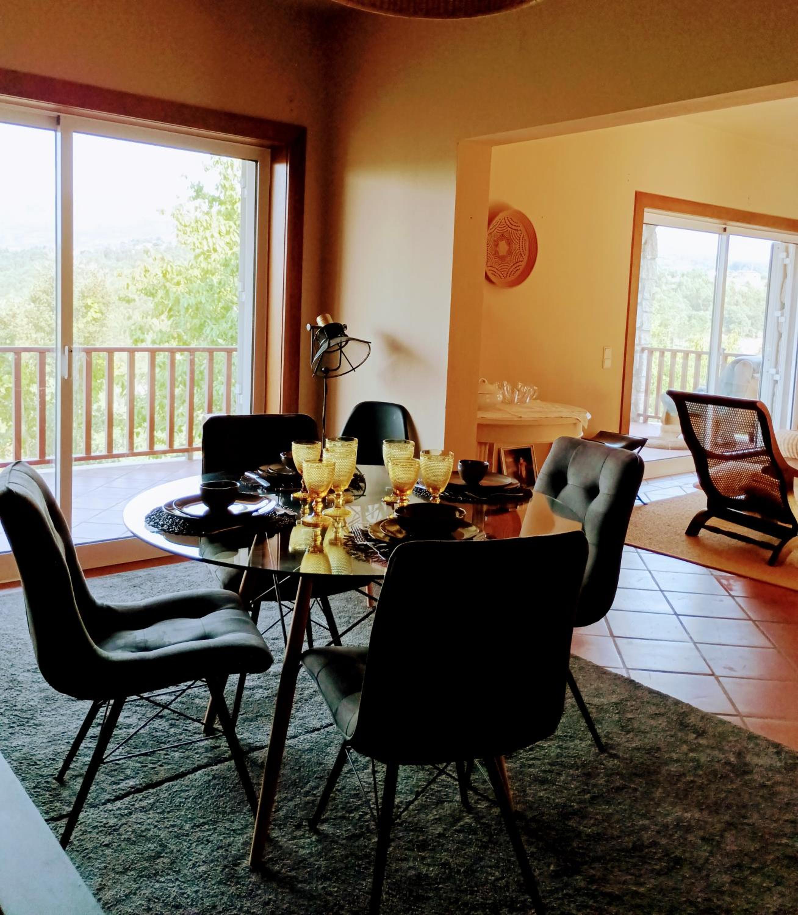 Three-Bedroom House photo 2