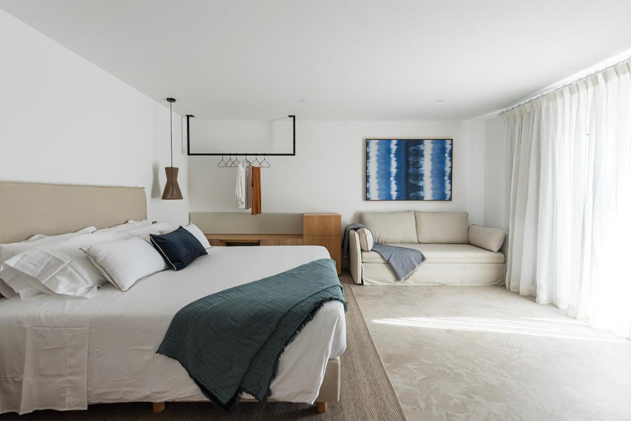 Superior Triple Room with Sea View photo 1