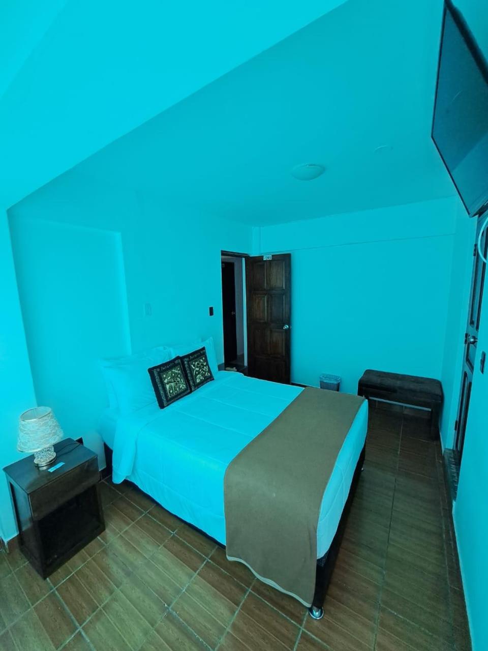 Double Room With Private Bathroom photo 2