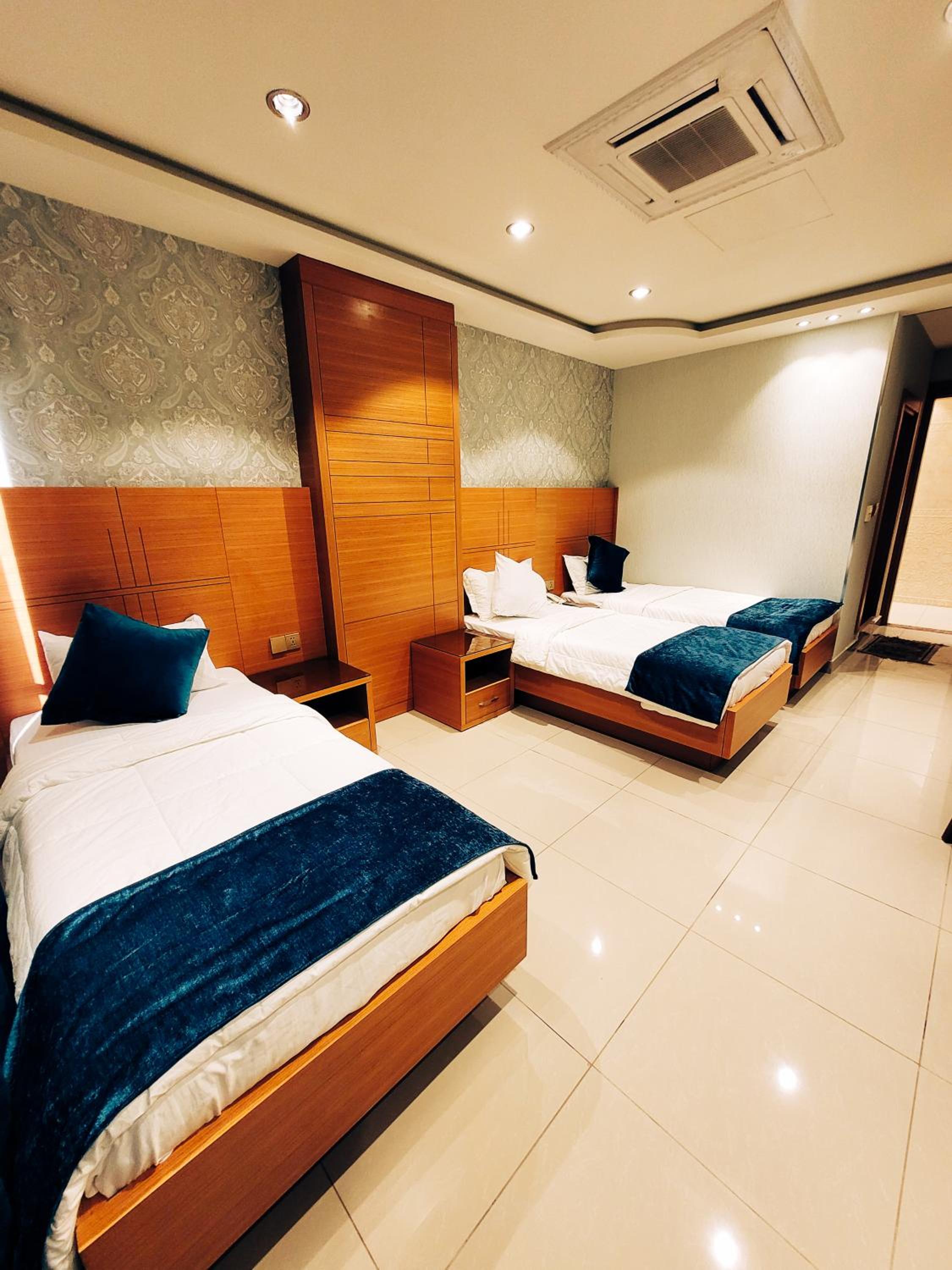 Budget Single Room photo 2