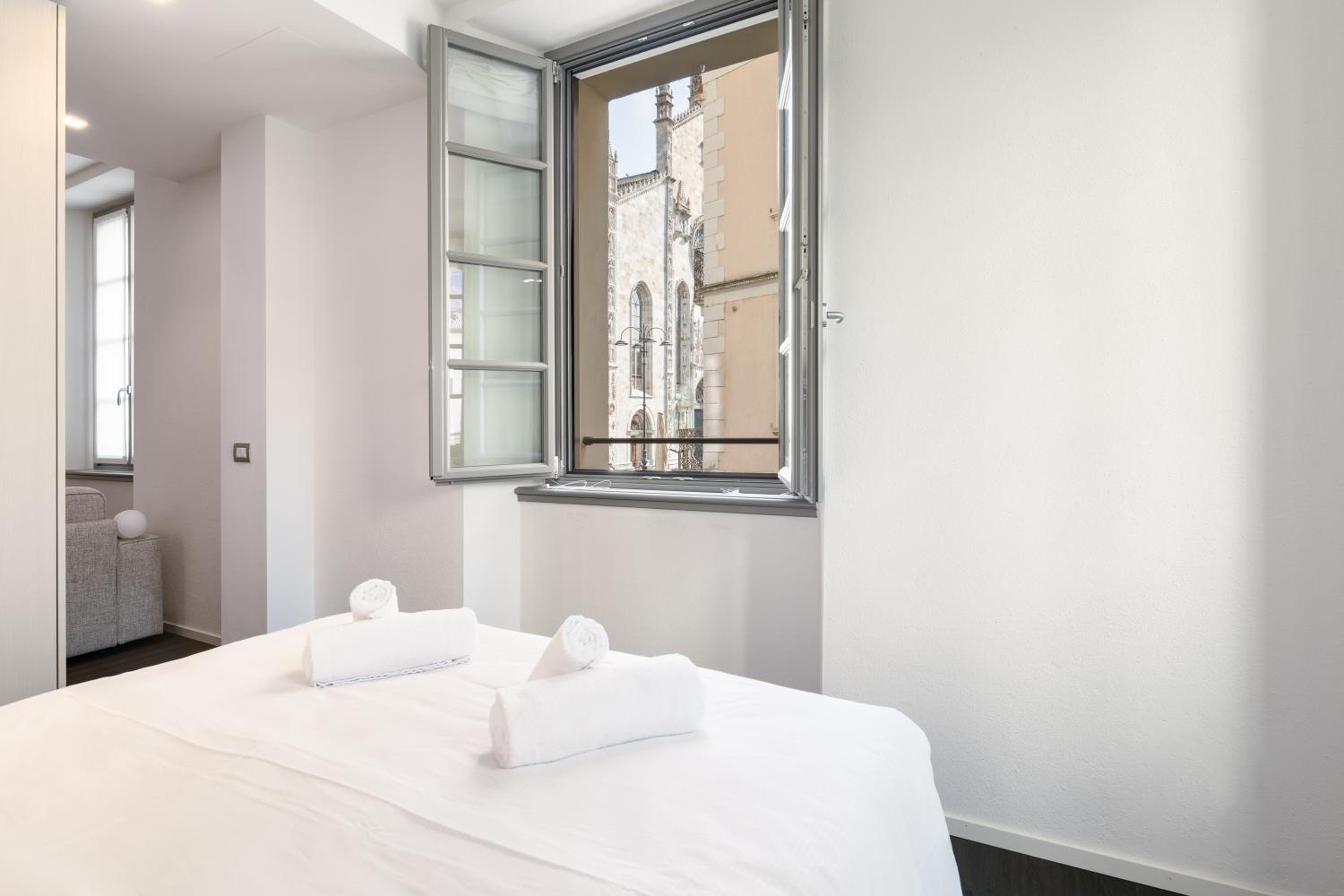 Prestige Apartment photo 2