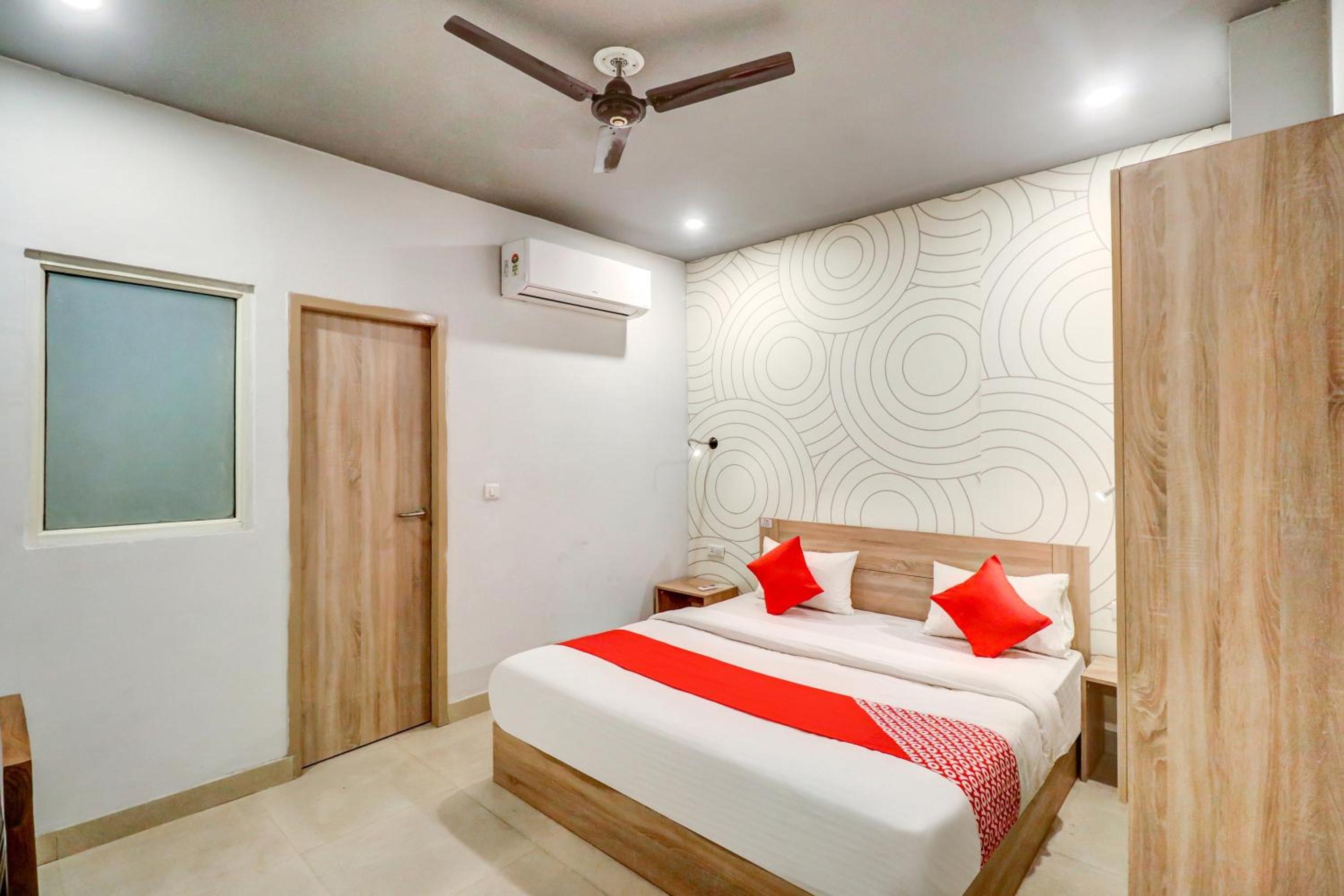 Classic Triple Room