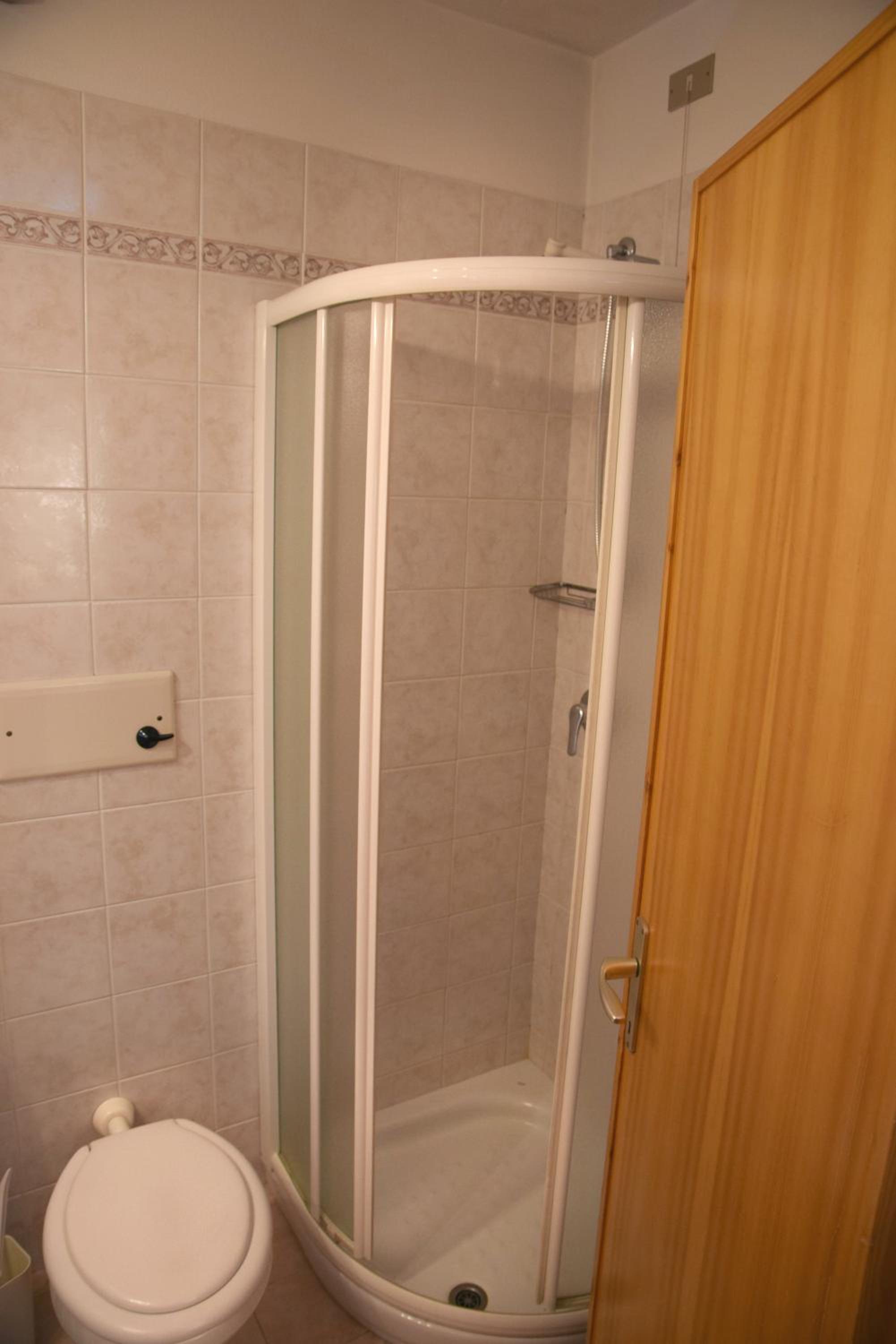 Classic Quadruple Room - Photo 2