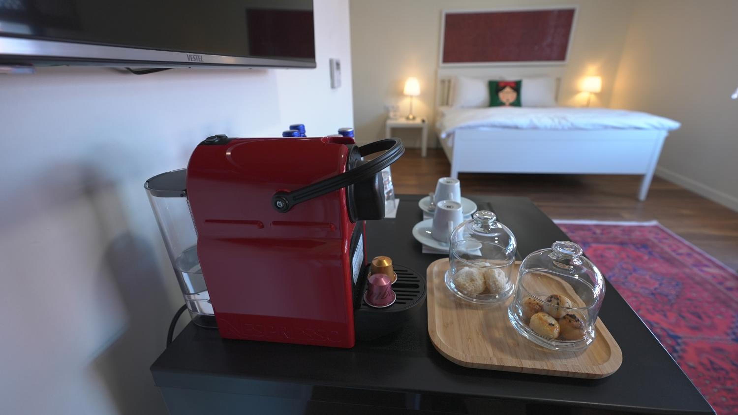 Deluxe Double Room - Photo 9