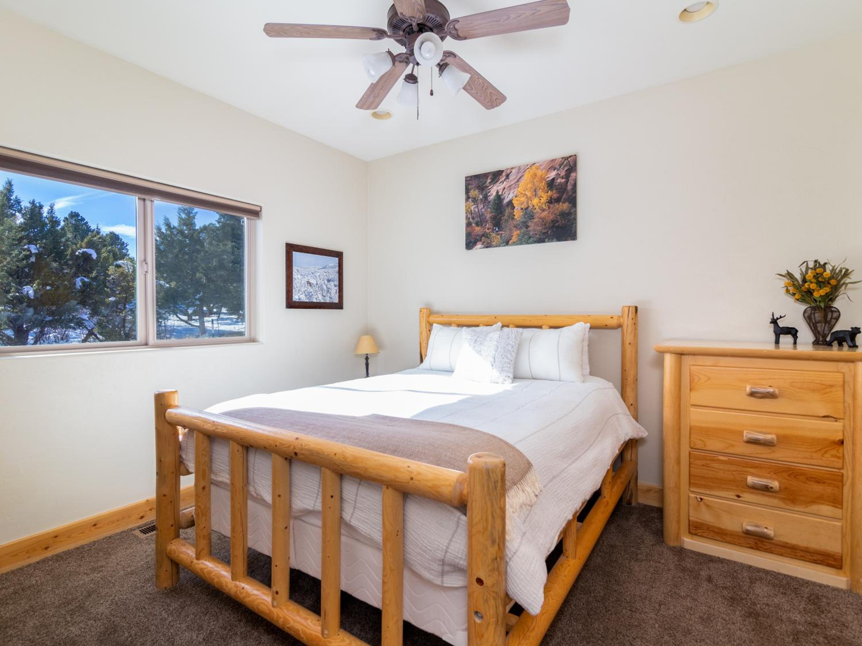 Three-Bedroom House photo 1