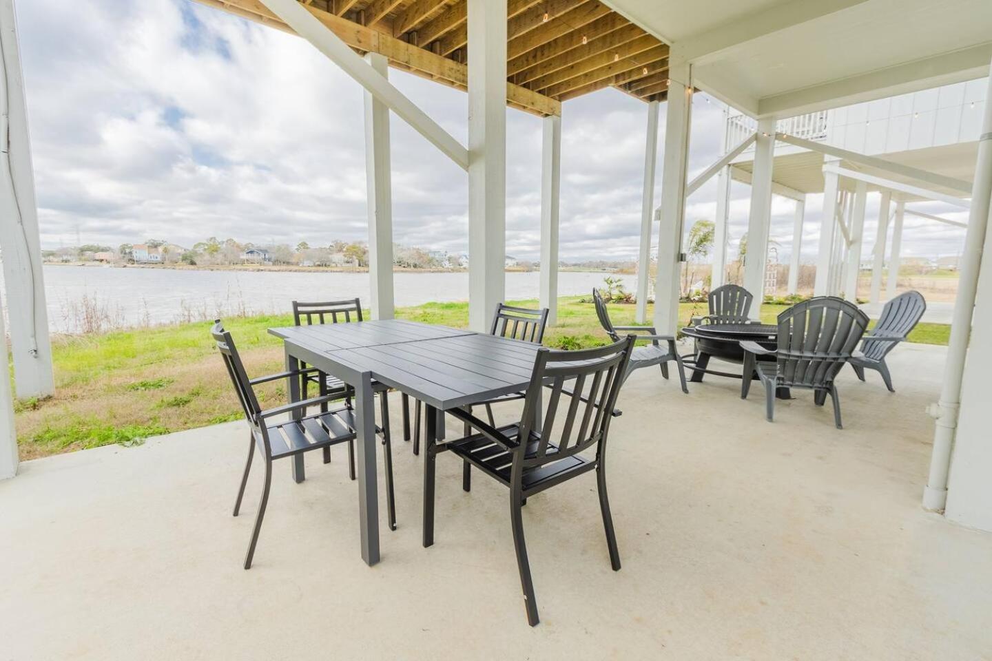 Villa With Sea View photo 2