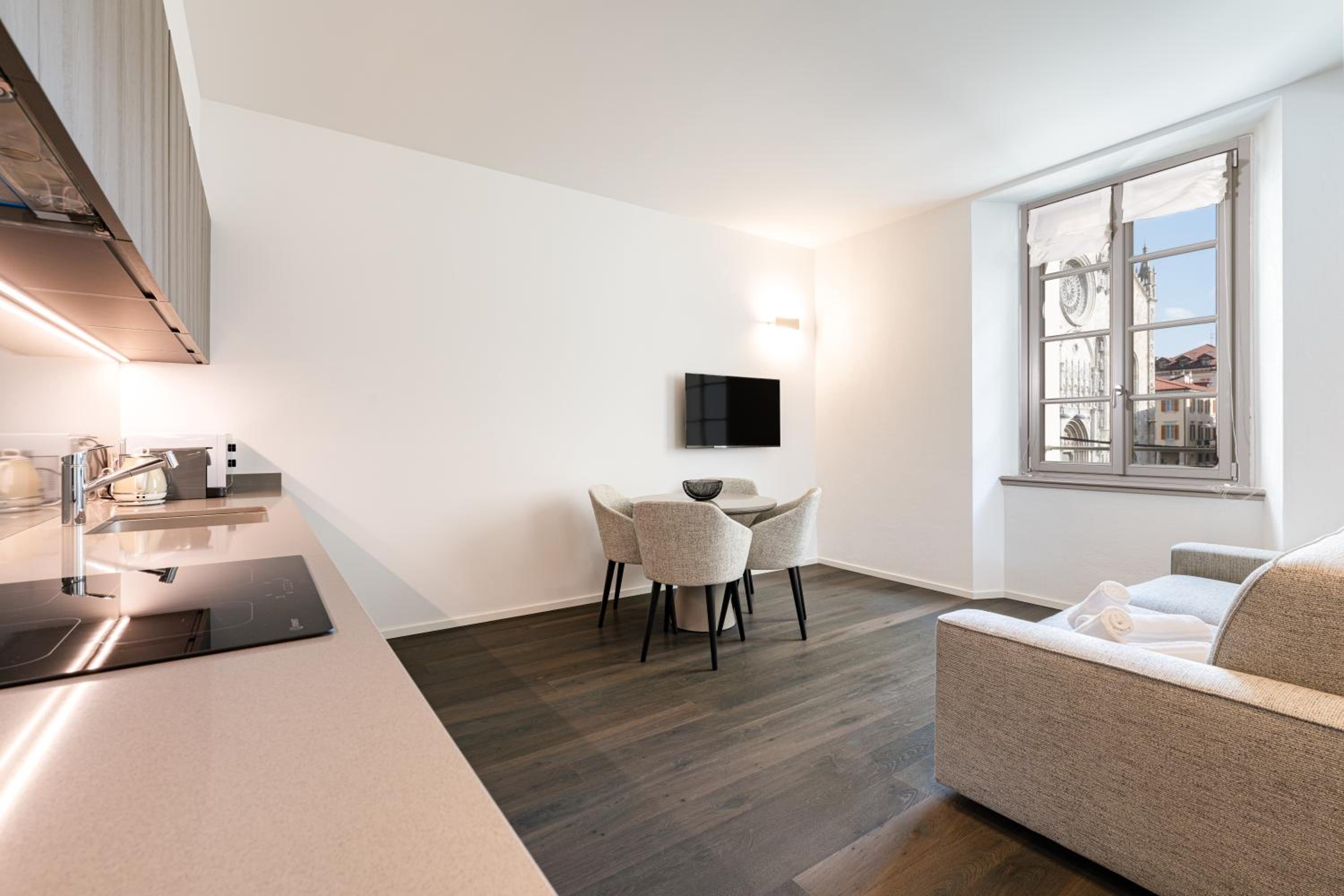 Deluxe Apartment photo 1