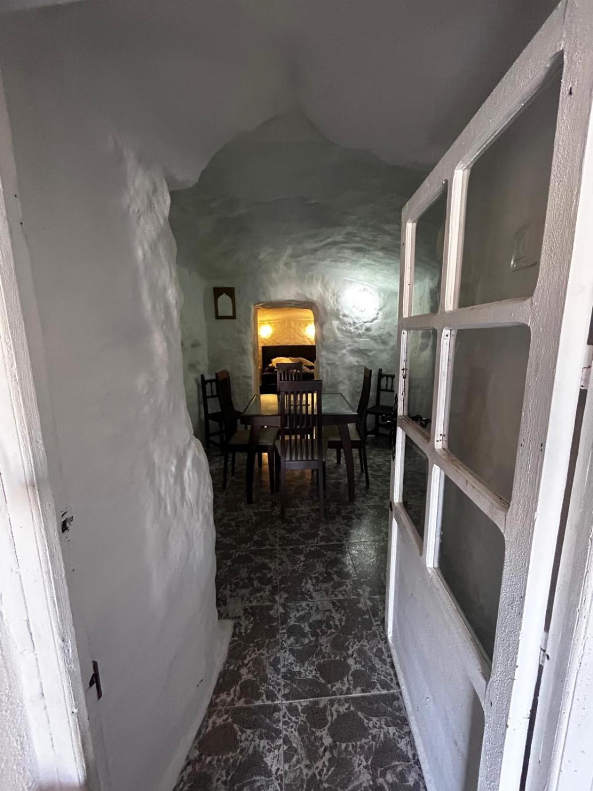 Casa de cuatro habitaciones