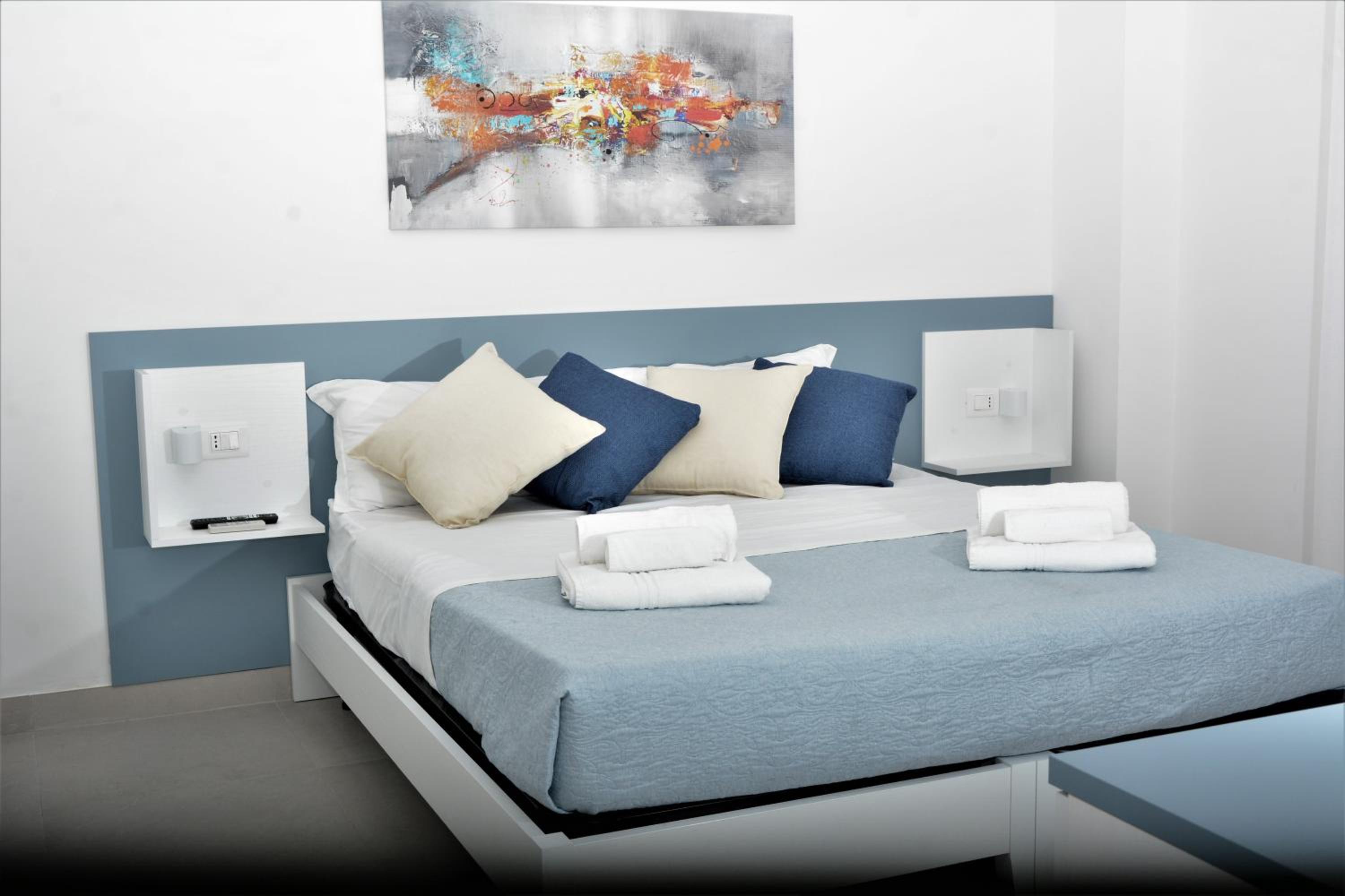 Apartment photo 1