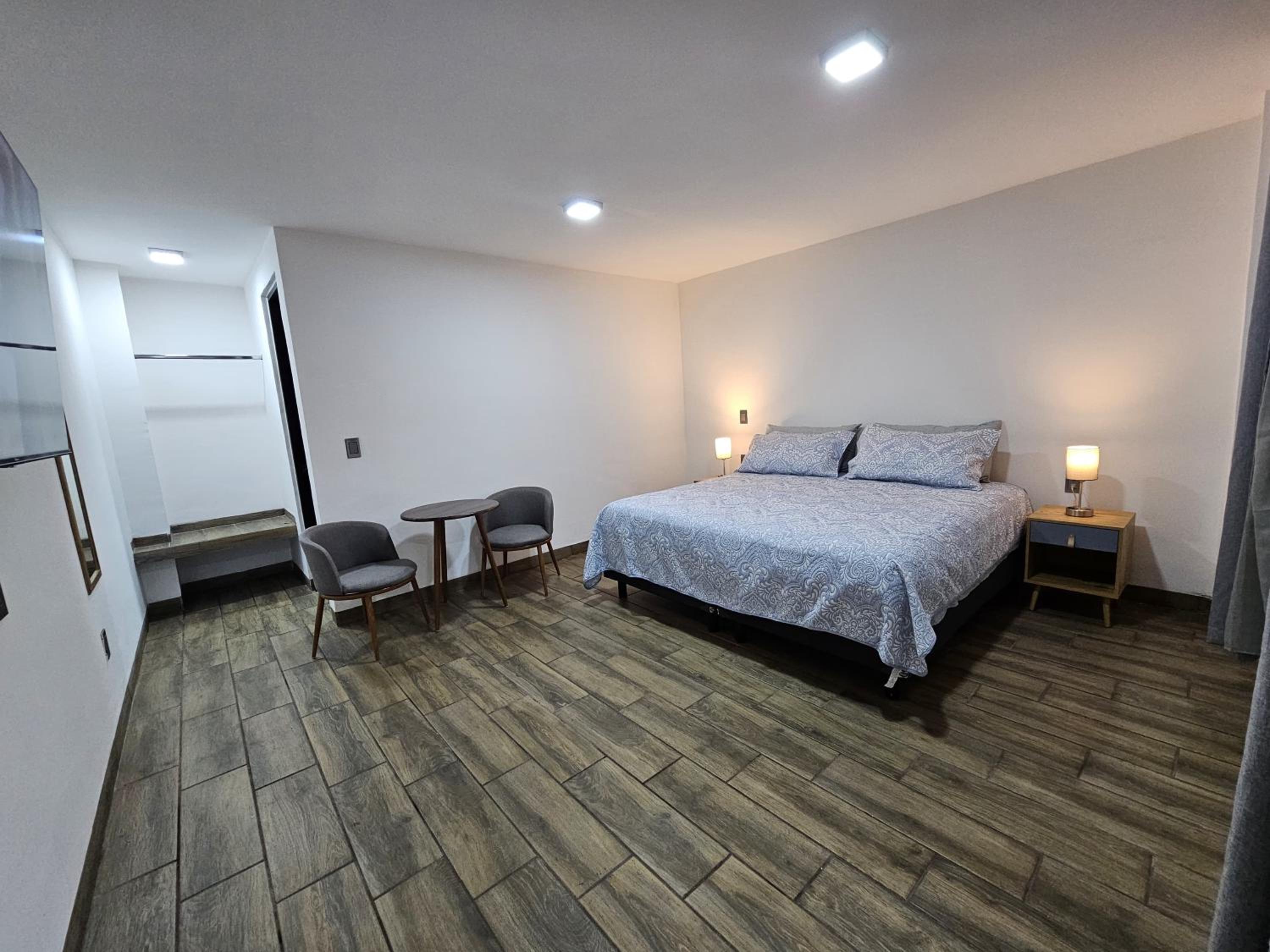 Double or Twin Room - Photo 5