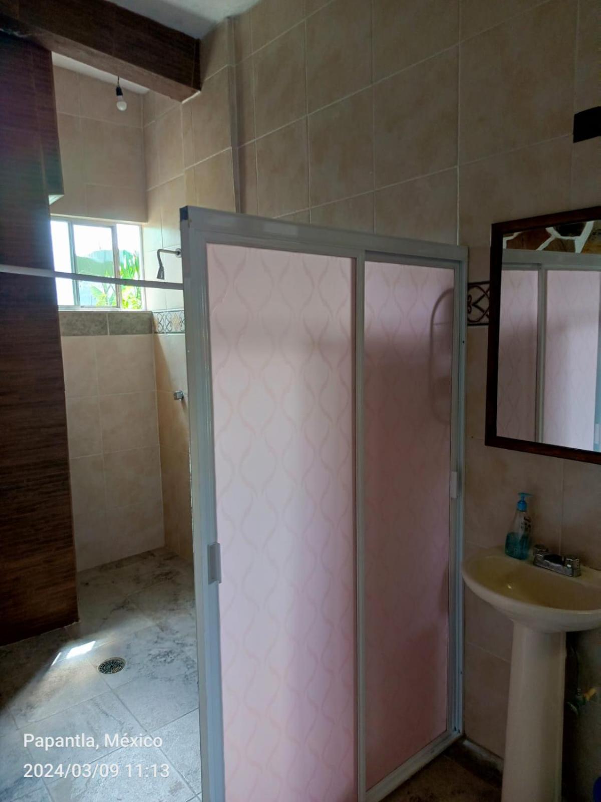 Deluxe Double or Twin Room with City View photo 2