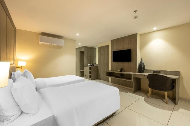 Superior Room (20% Off on Meal Upgrade,20 % Discount on Laundry and Complimentary Welcome Drink on arrival) Superior Room (20% Off on Meal Upgrade,20 % Discount on Laundry and Complimentary Welcome Drink on arrival)