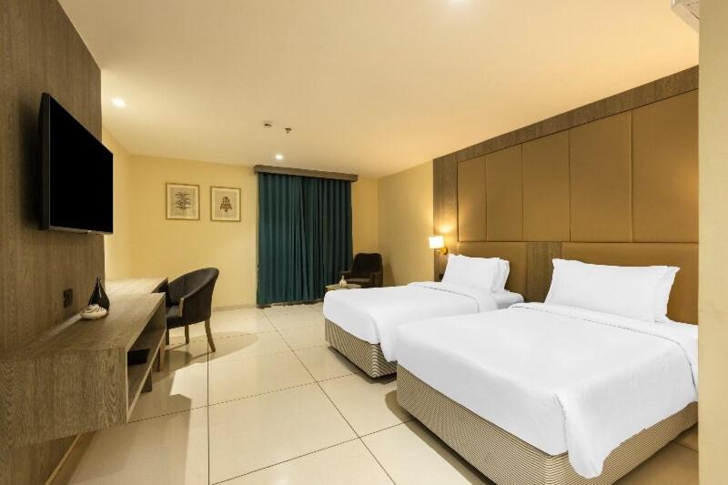 Superior Room (20% Off on Meal Upgrade,20 % Discount on Laundry and Complimentary Welcome Drink on arrival) Superior Room (20% Off on Meal Upgrade,20 % Discount on Laundry and Complimentary Welcome Drink on arrival)
