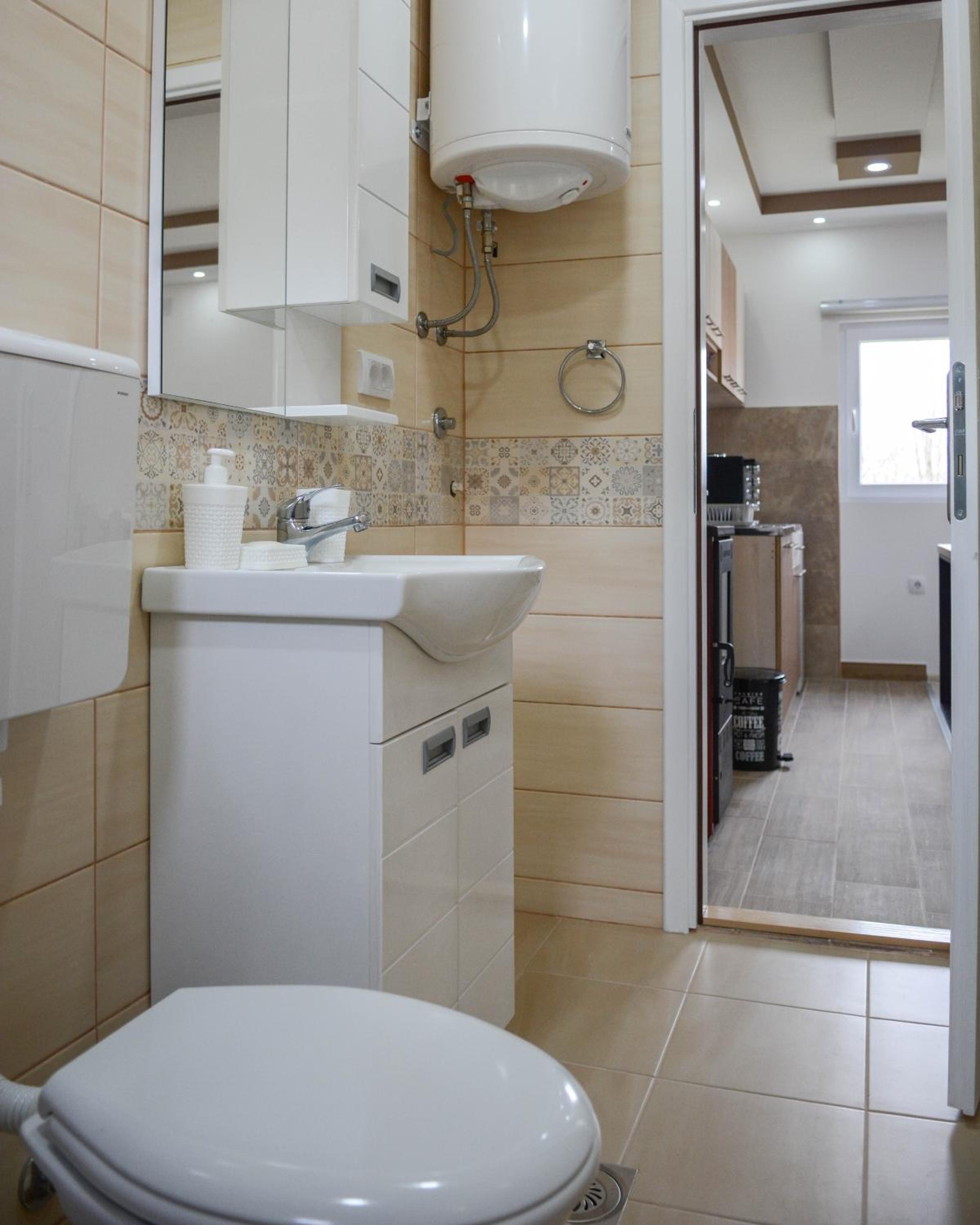 One-Bedroom House photo 3