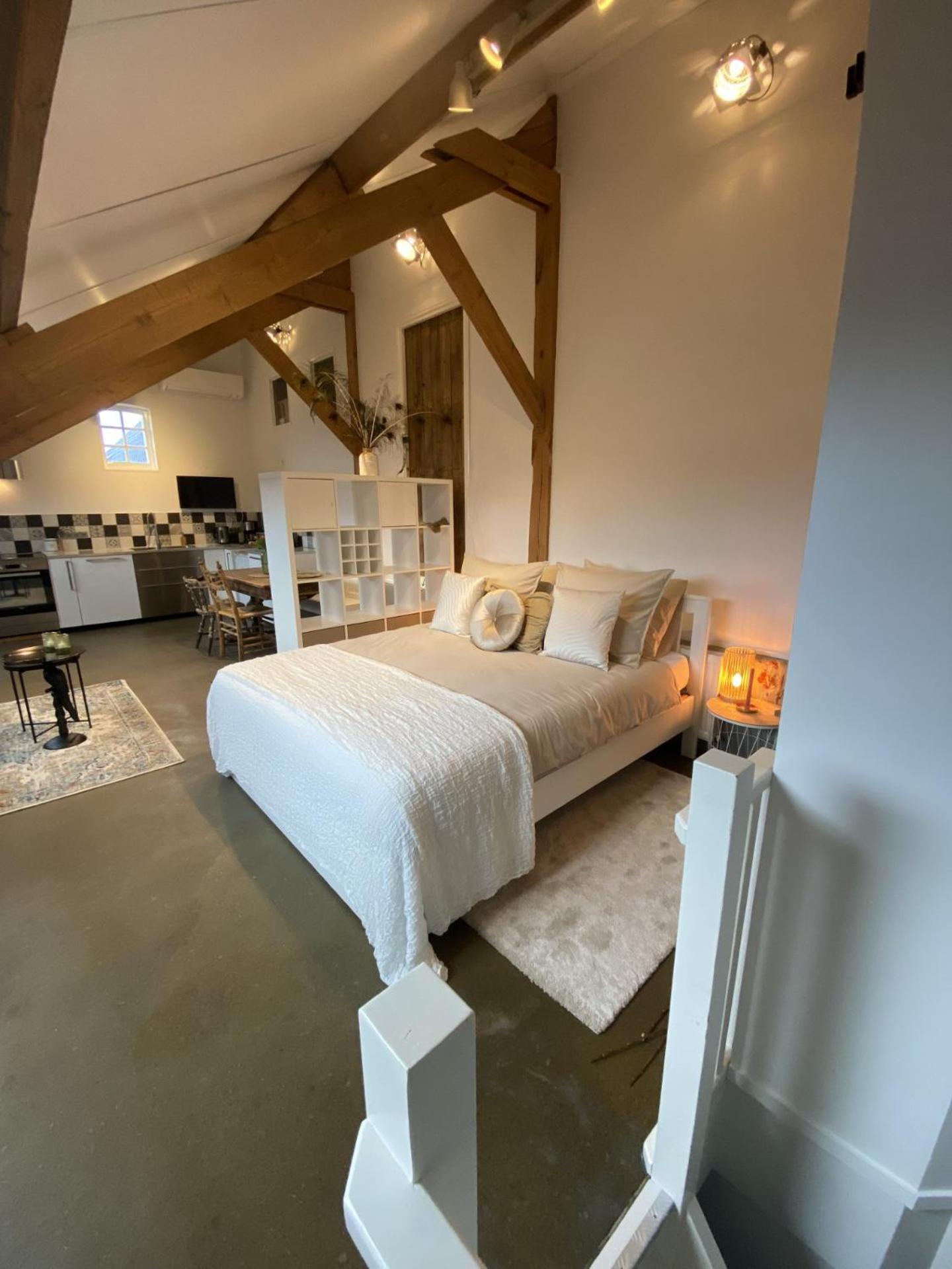 Double Room with Private External Bathroom photo 1