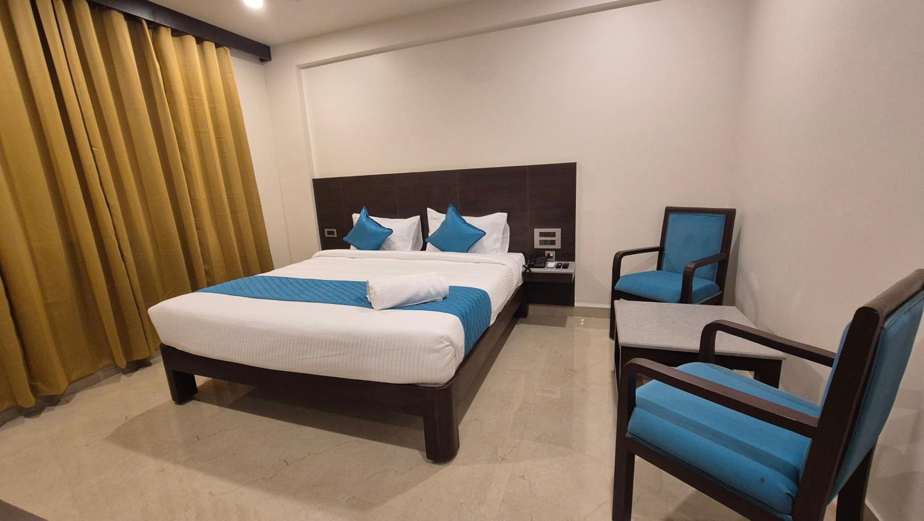 Superior King Room - Photo 1
