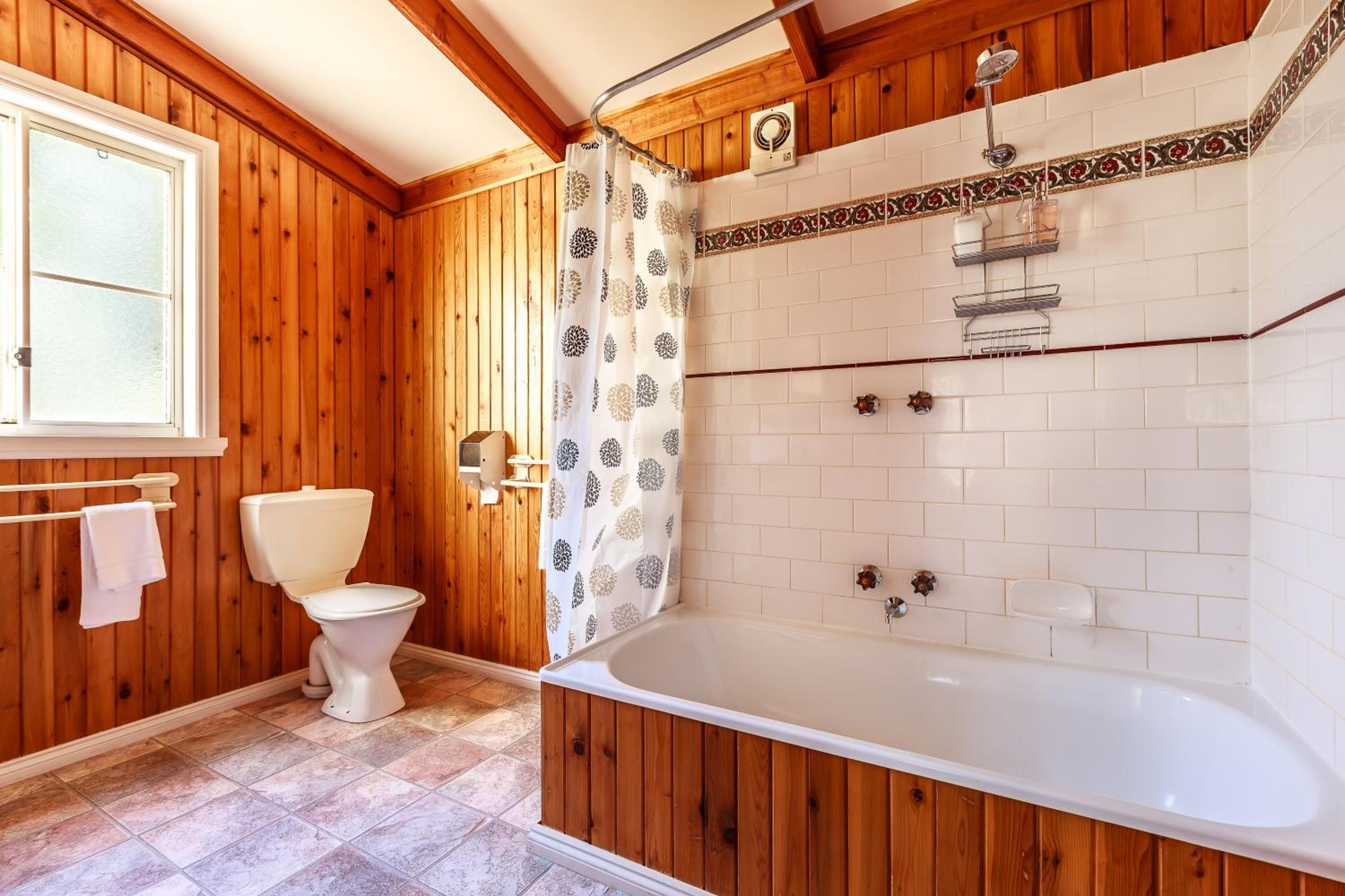 Two - Bedroom Chalet 1 photo 2