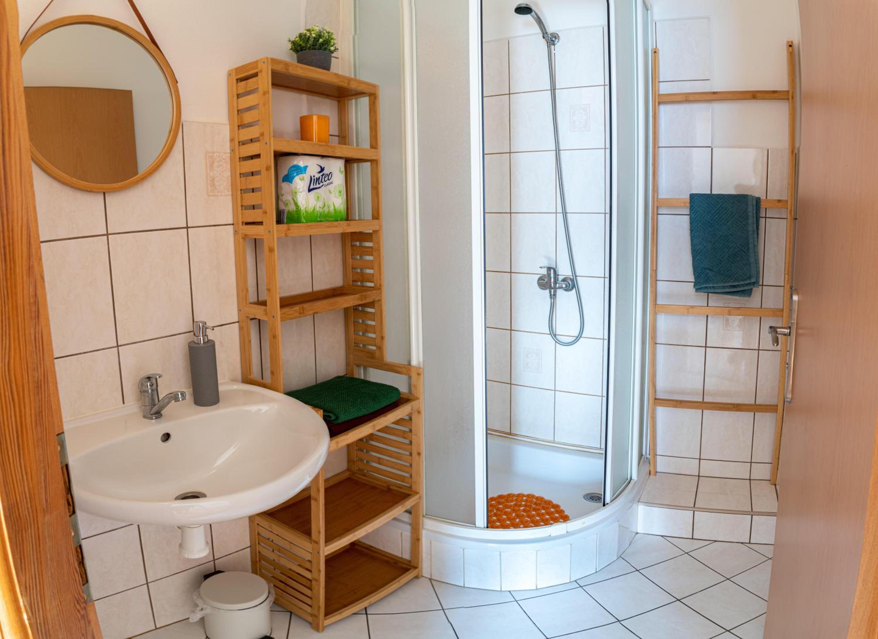 Triple Room with Private Bathroom photo 3