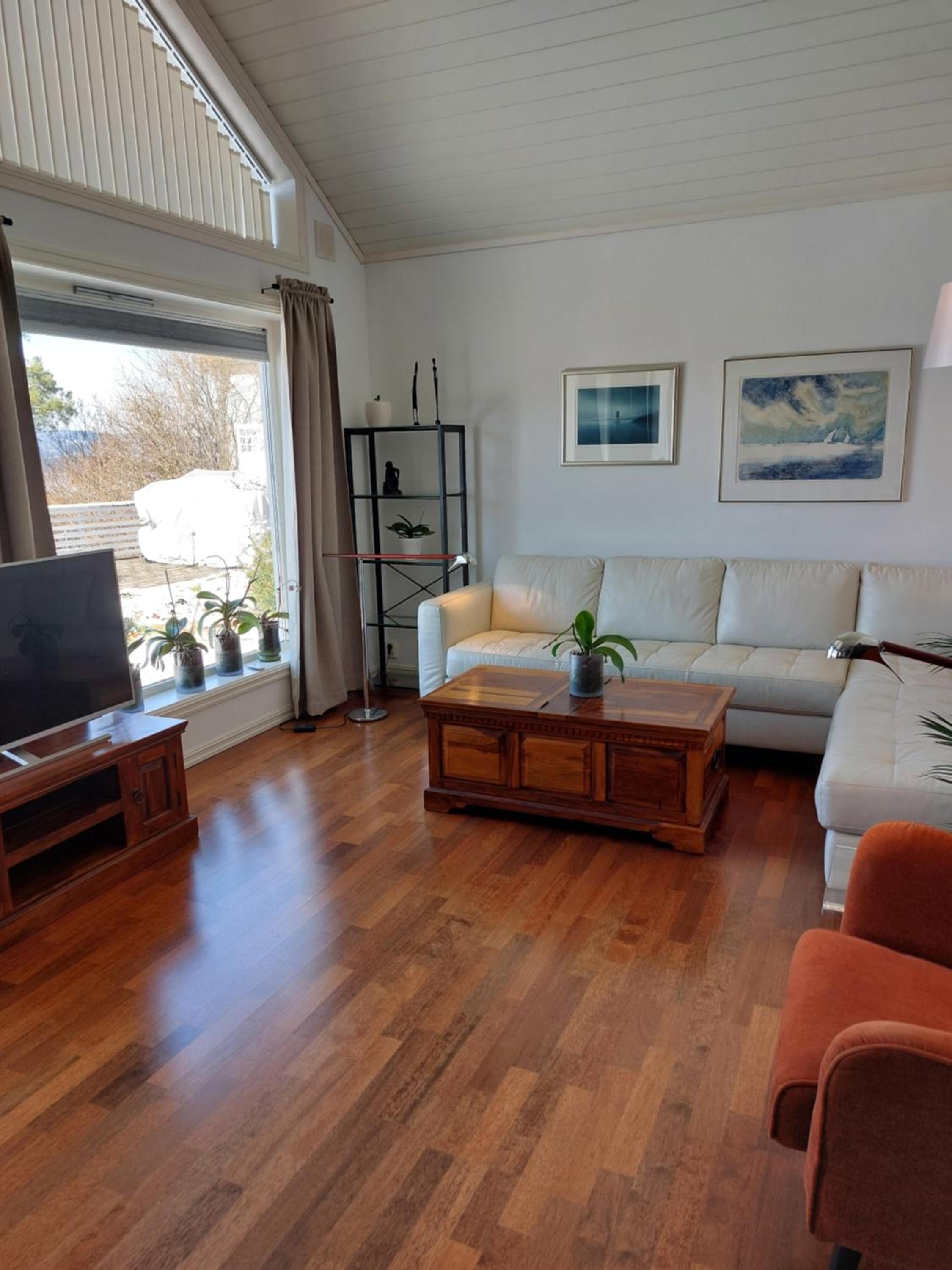 Two-Bedroom House photo 1