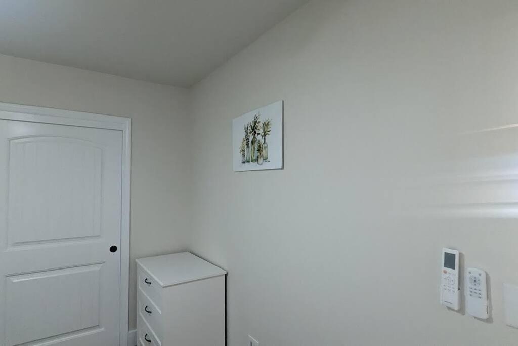 One-Bedroom House photo 2