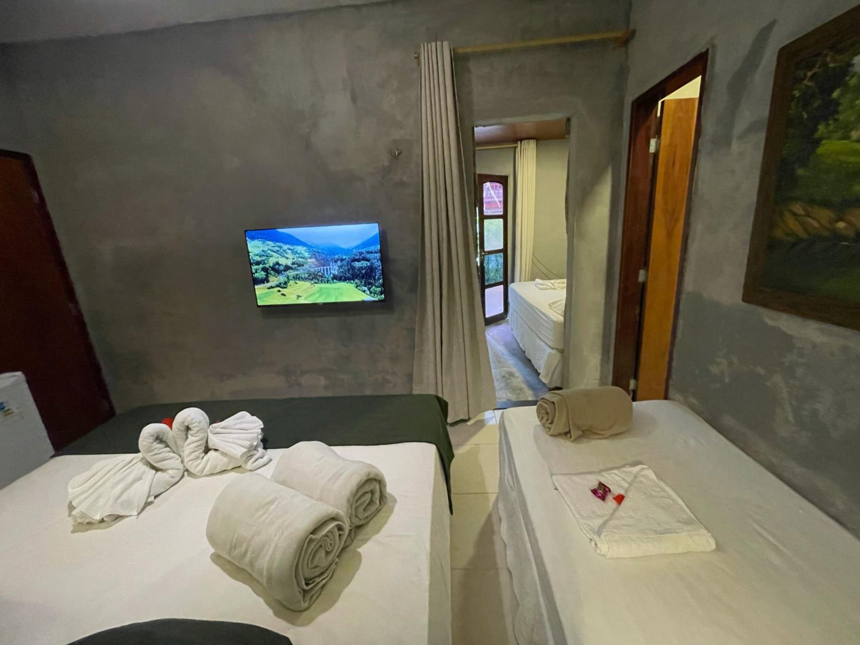 Quadruple Room with Balcony photo 2