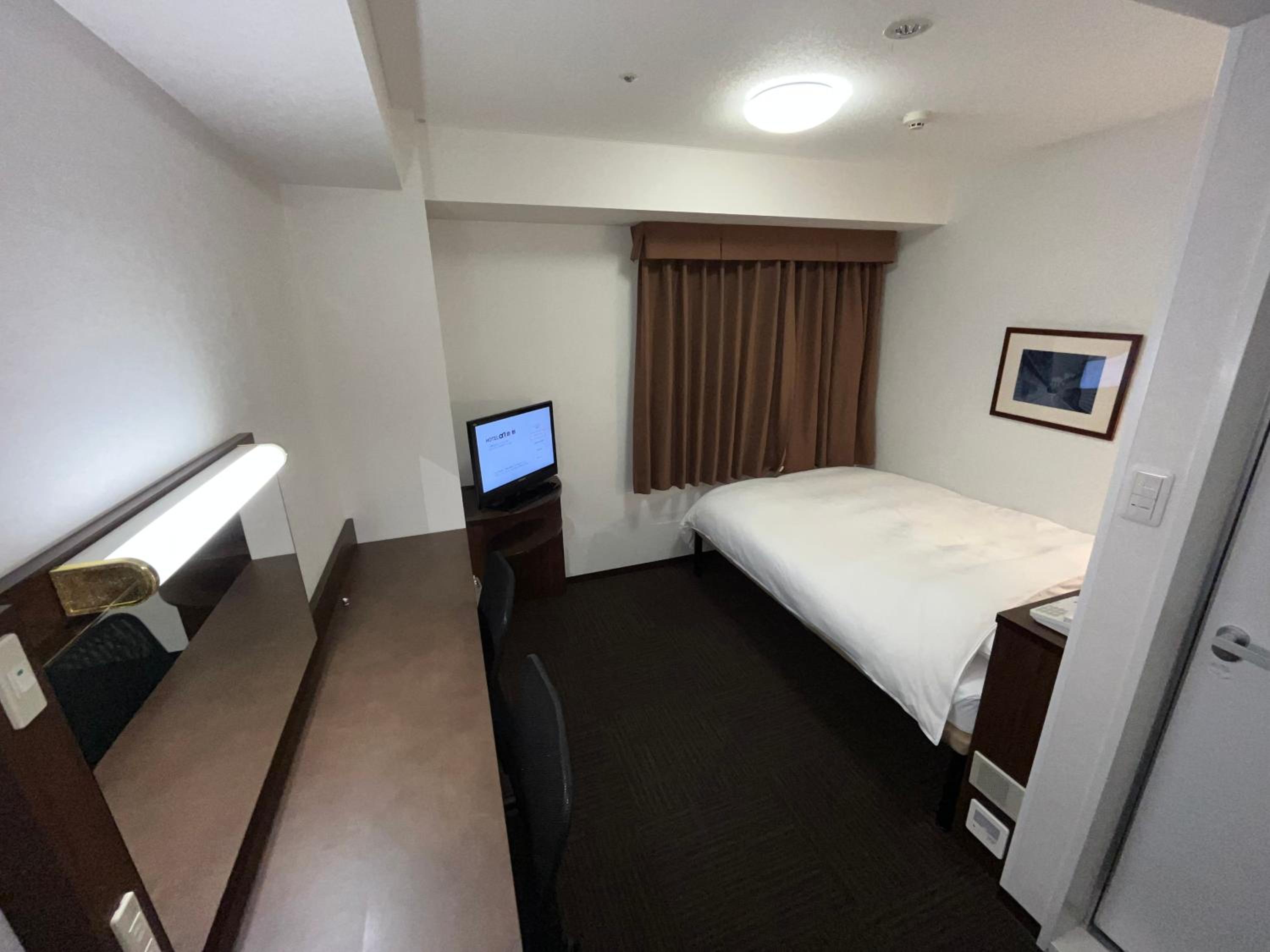 Ladies Double Room (Female Only) - Non-Smoking photo 1