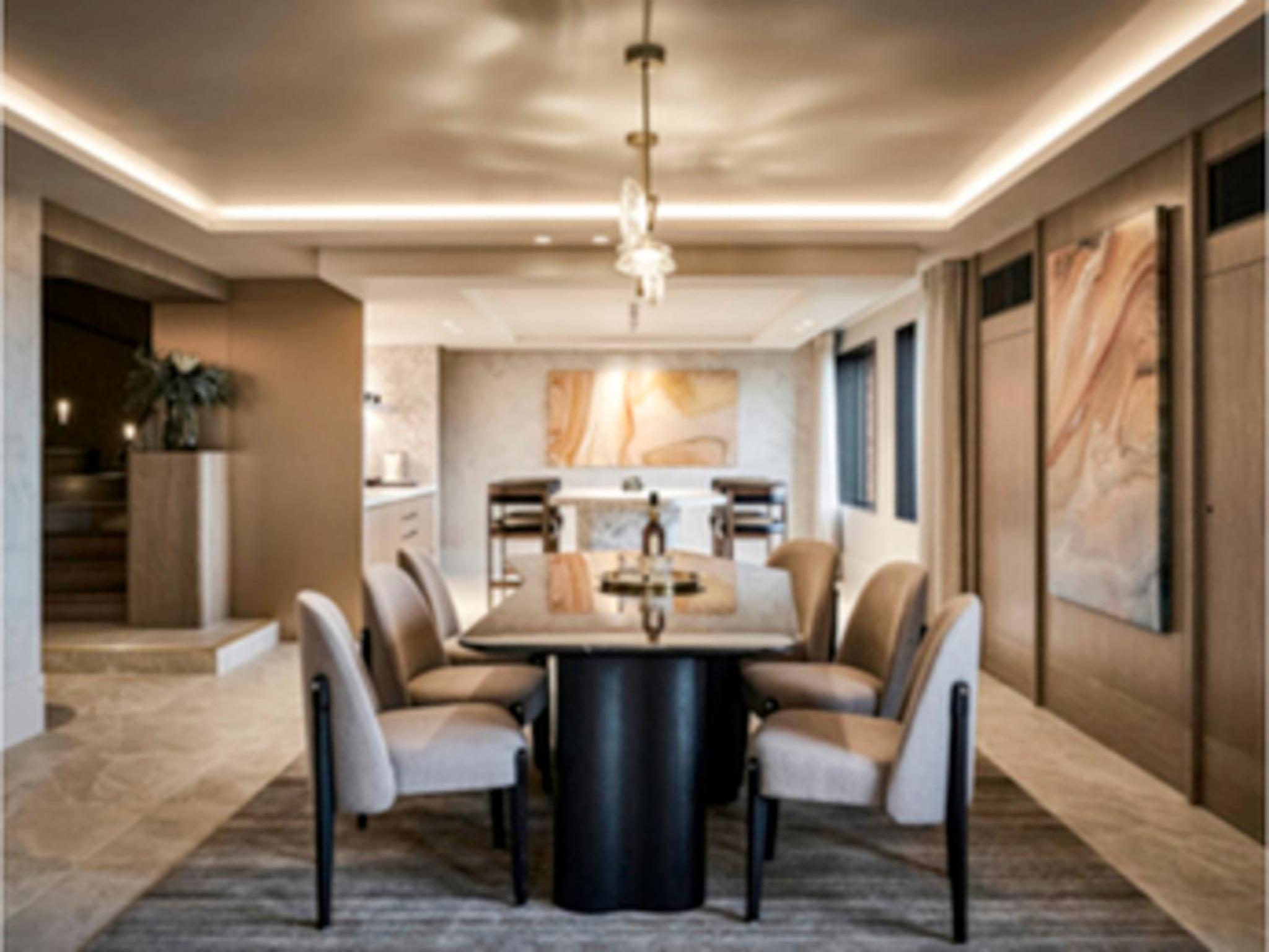 William Clarke Sky Villa with One King Bed and Lounge Access - Top Floor - Photo 2