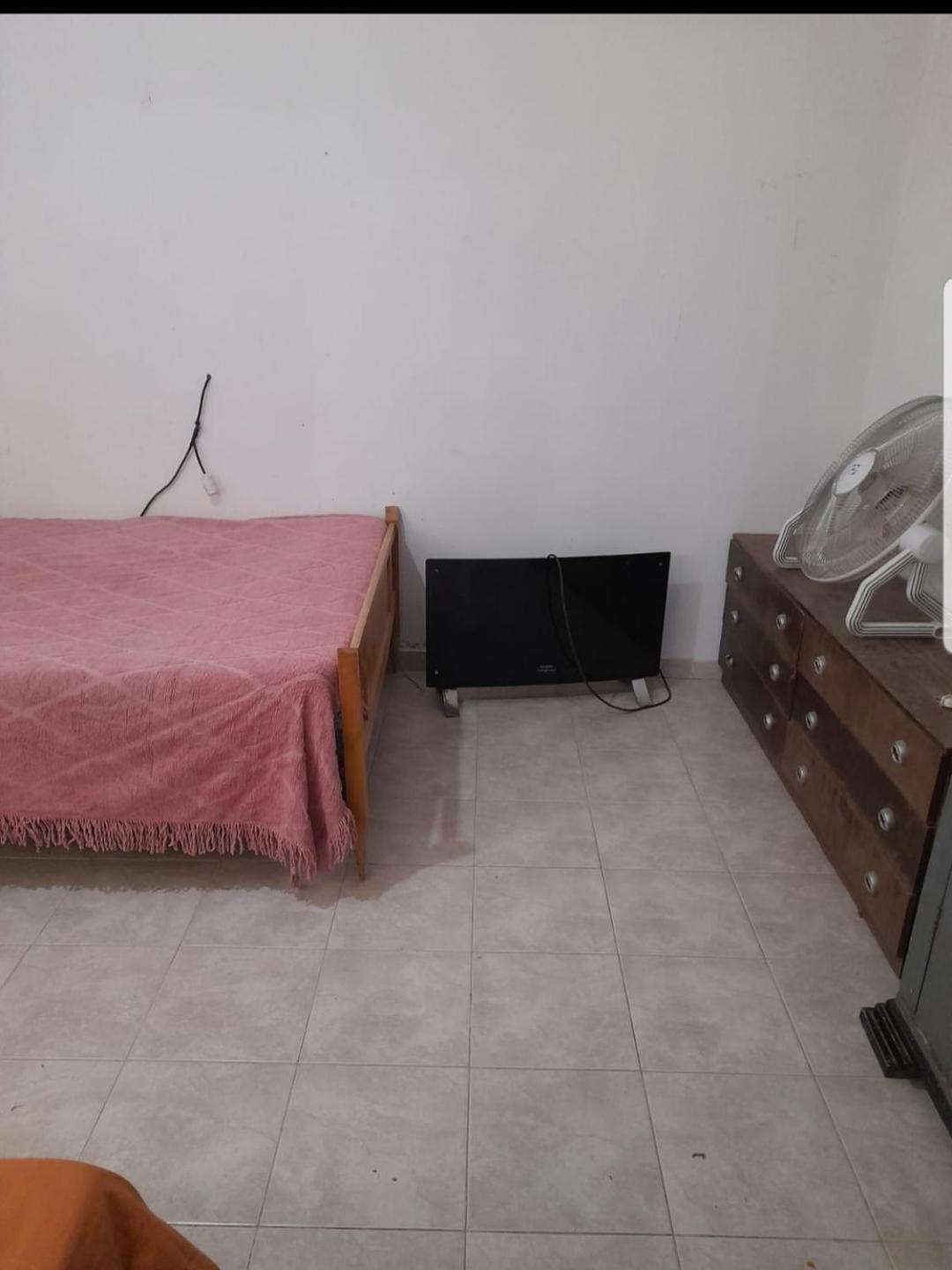 One-Bedroom House photo 3