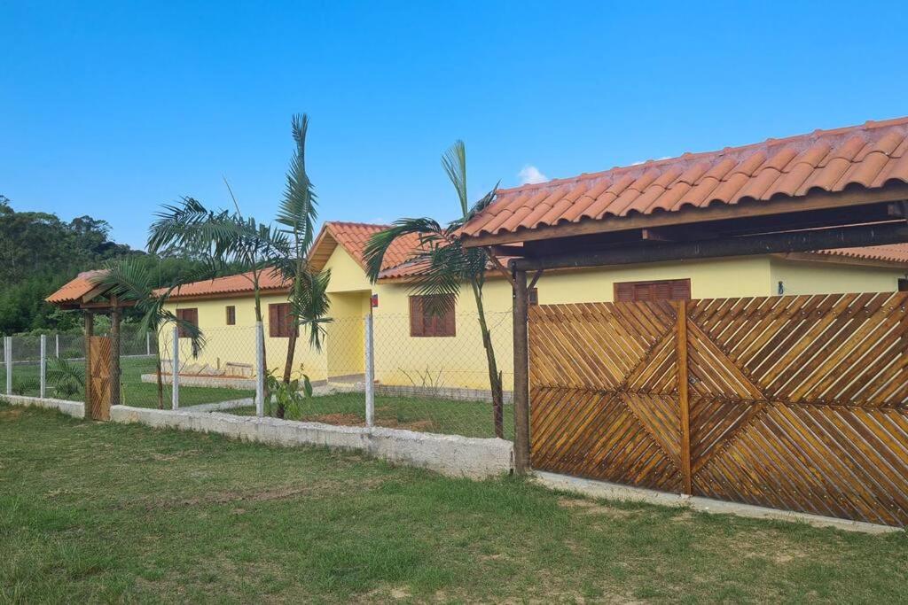 Four-Bedroom House photo 2
