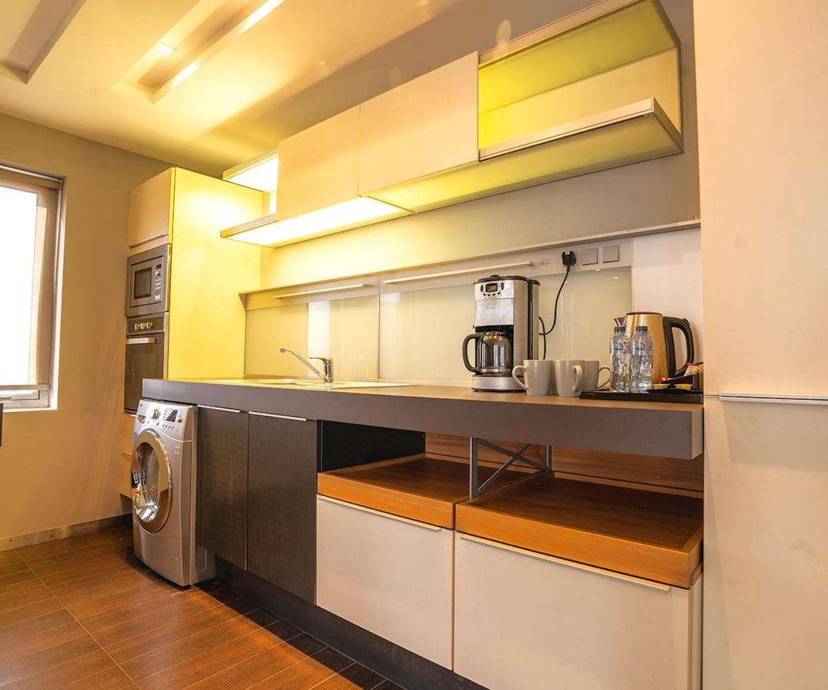 Studio Apartment photo 1