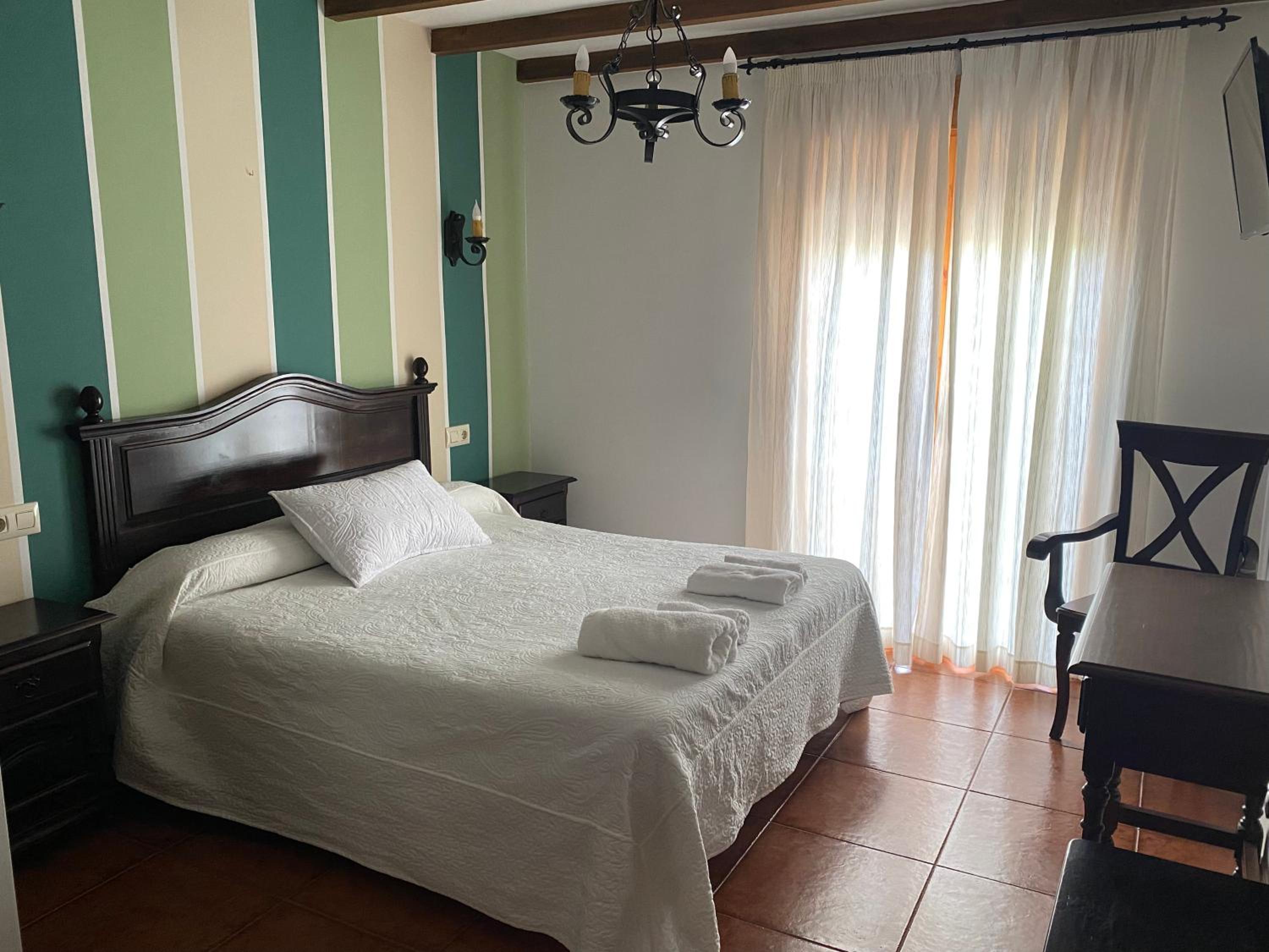 Double or Twin Room photo 2