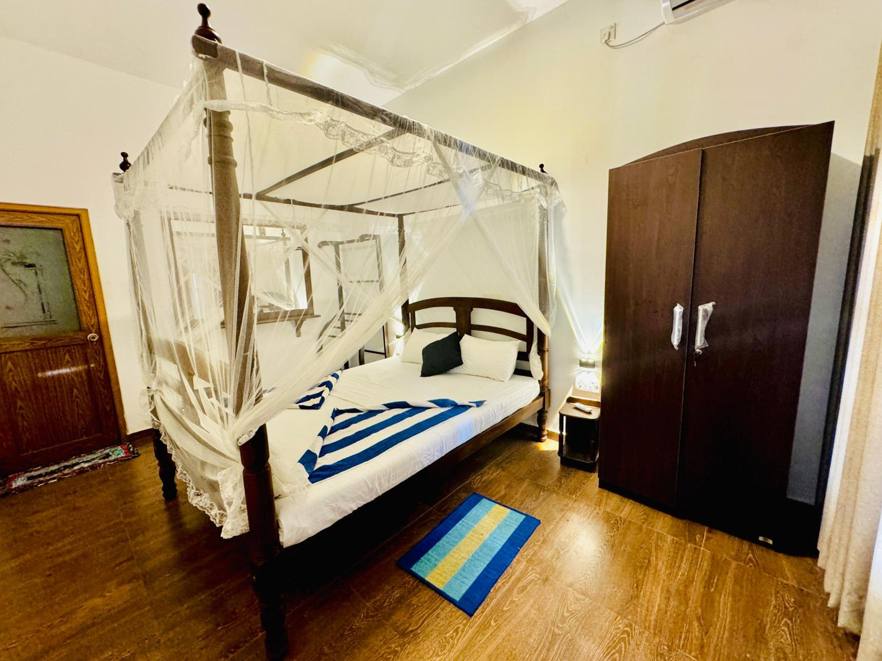 deluxe double room with non sea view photo 3