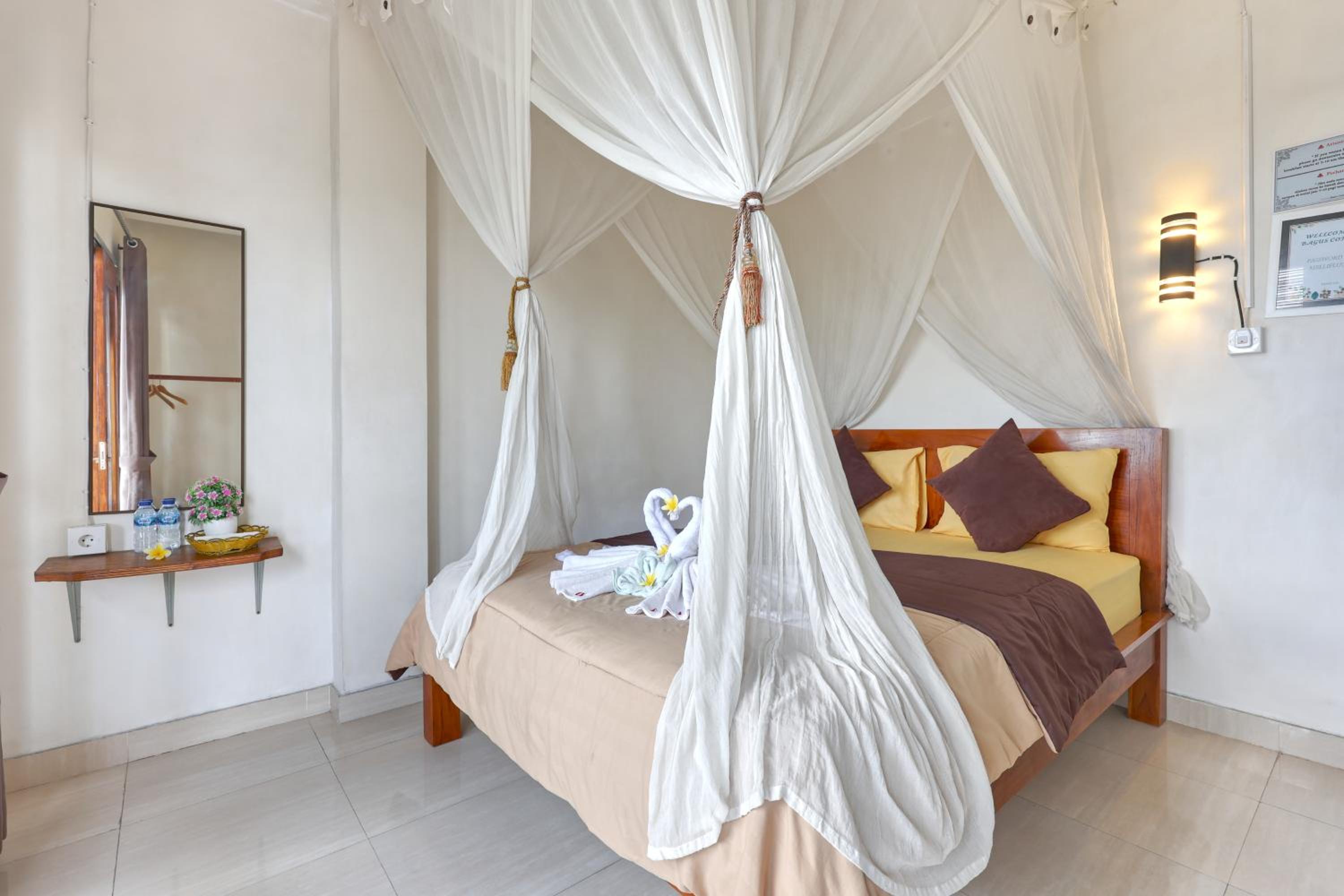 Queen Room with Sea View - Photo 1