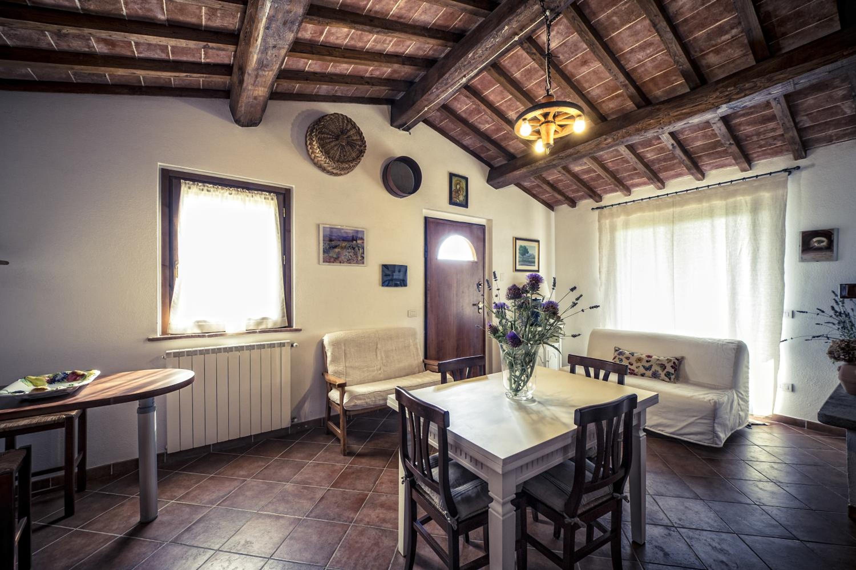 One-Bedroom Apartment - Photo 20