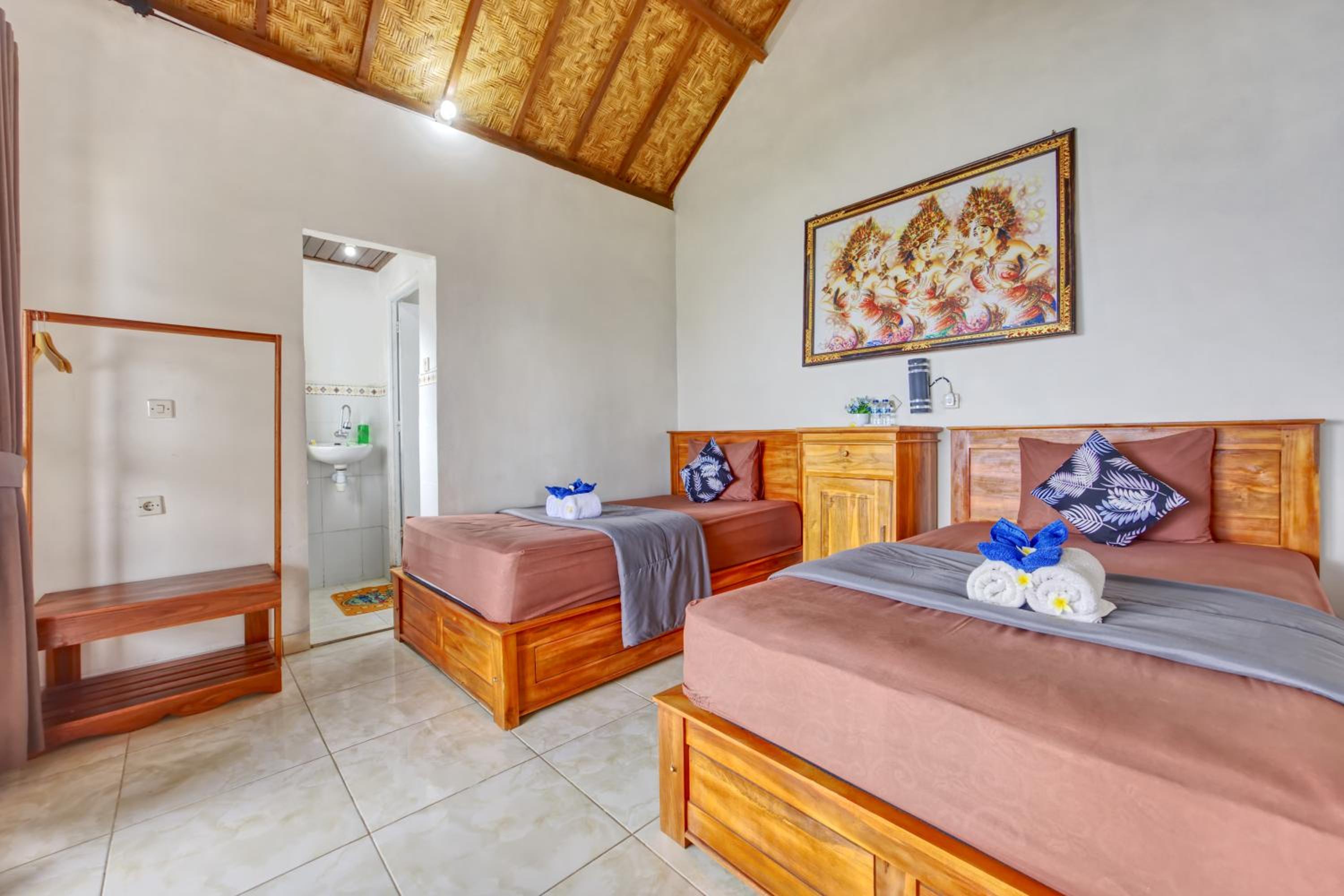 Twin Room with Sea View - Photo 3